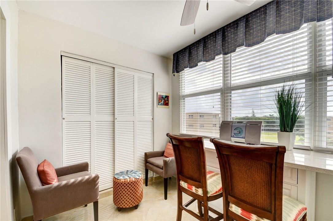 Village Royale Greenway - Residential