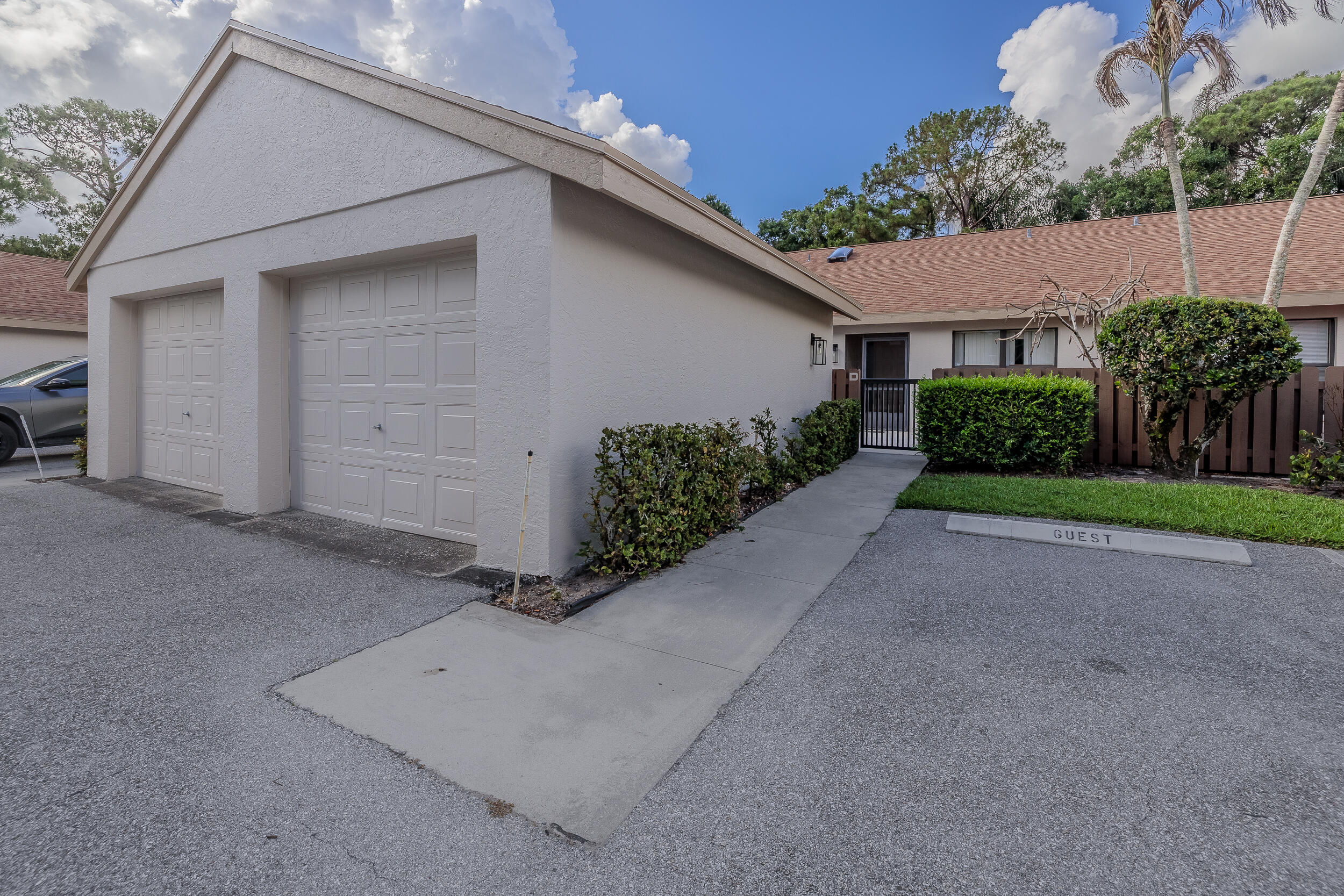 PINE RIDGE AT MARTIN DOWNS CONDO - Residential