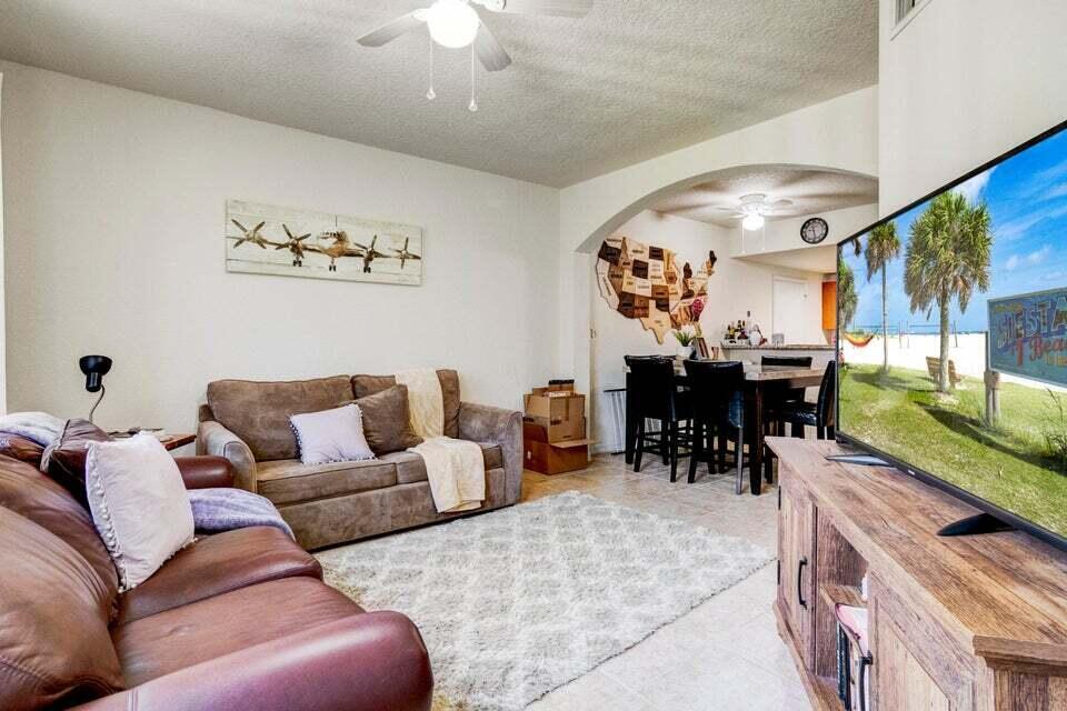 THE BELMONT AT ST LUCIE WEST, A CONDOMINIUM - Residential Lease