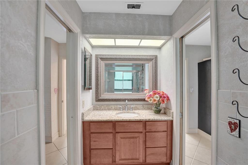 GOLF ESTATES - Residential