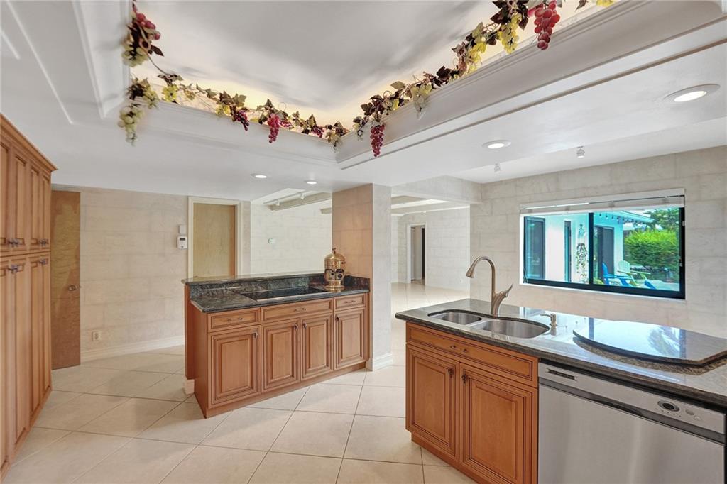 GOLF ESTATES - Residential