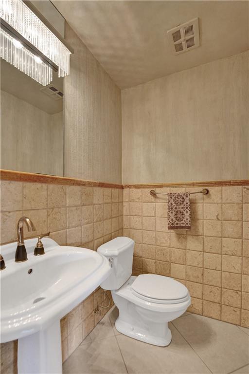 GOLF ESTATES - Residential