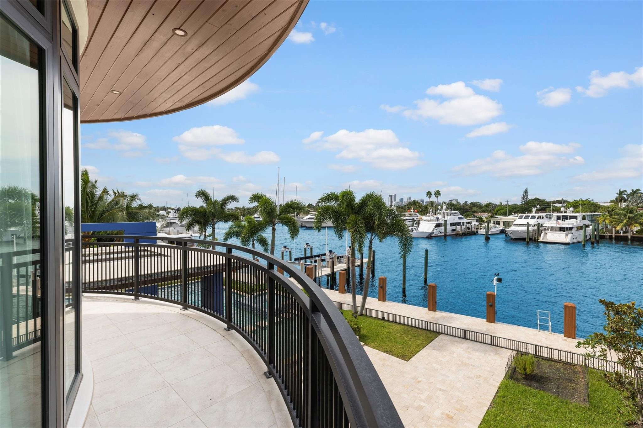 SUNRISE INTRACOASTAL - Residential