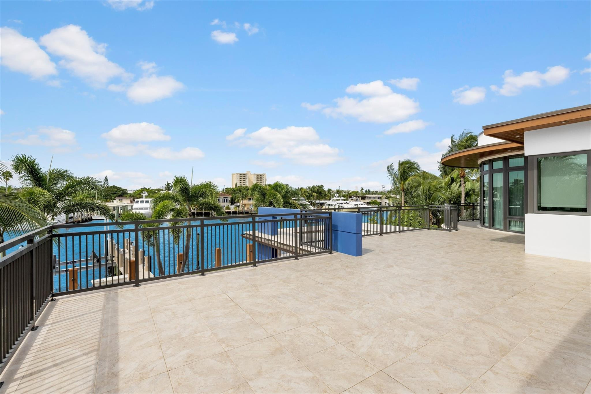 SUNRISE INTRACOASTAL - Residential