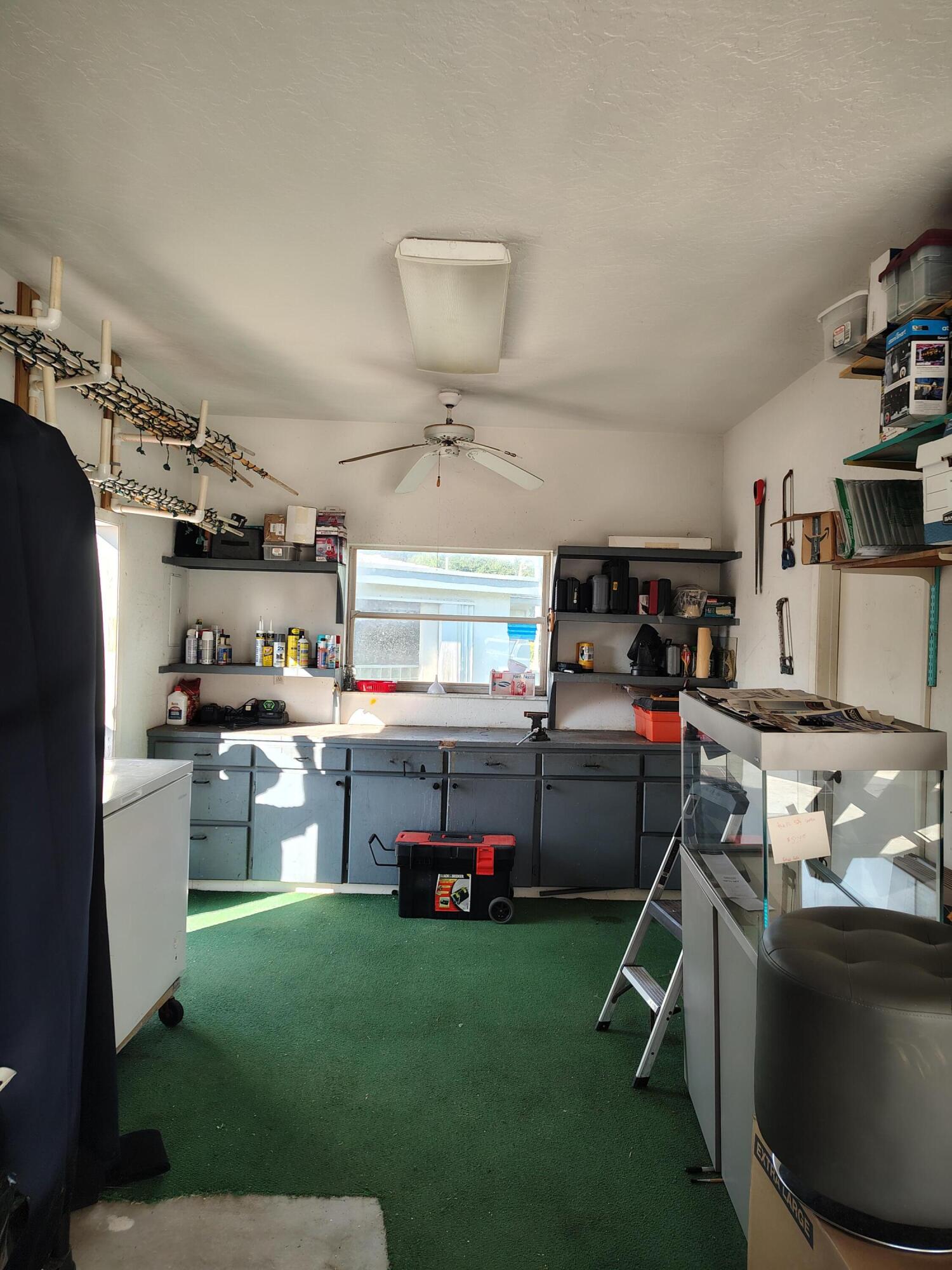 UNIVERSITY GARDENS - Residential