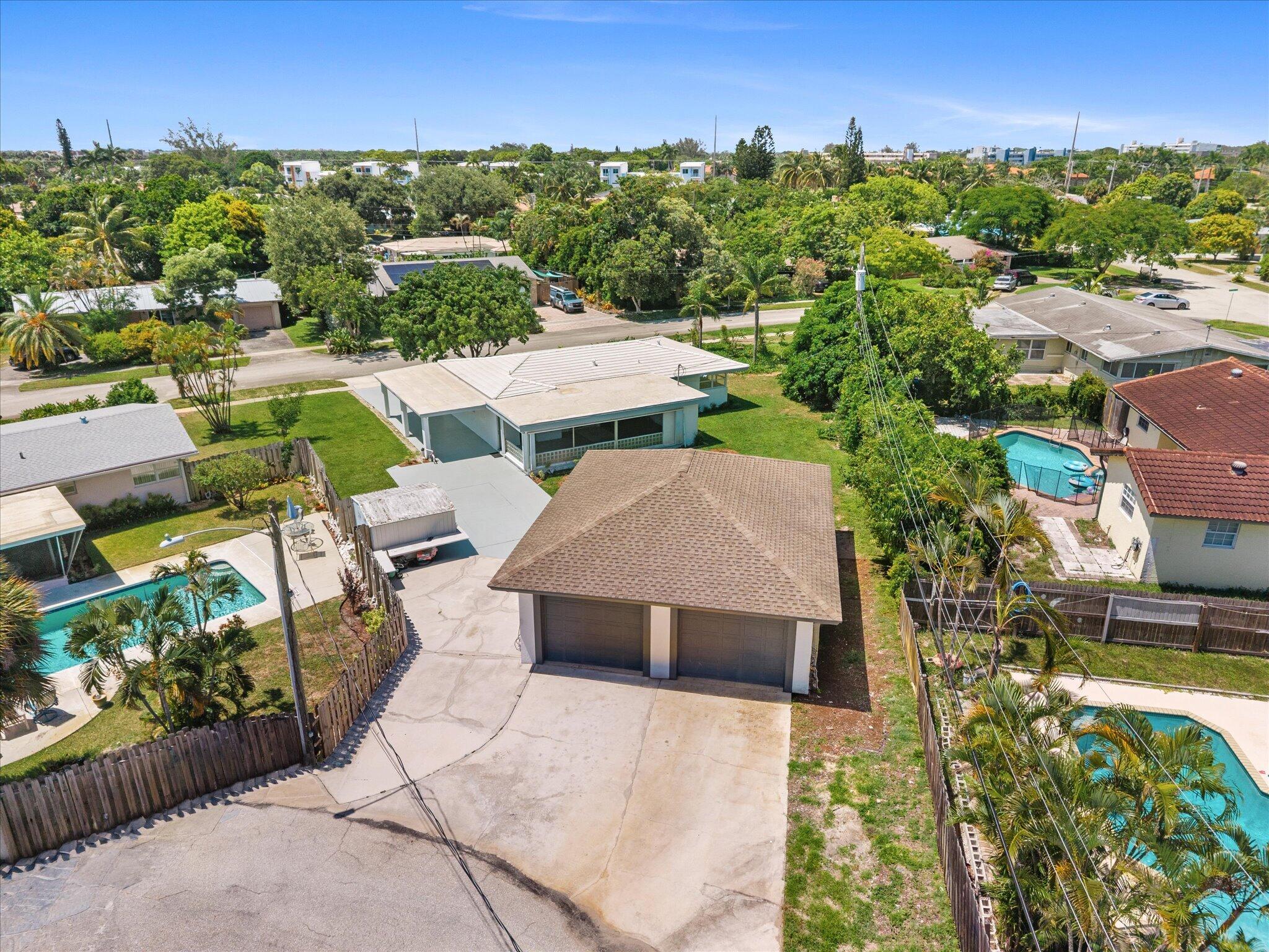 UNIVERSITY GARDENS - Residential