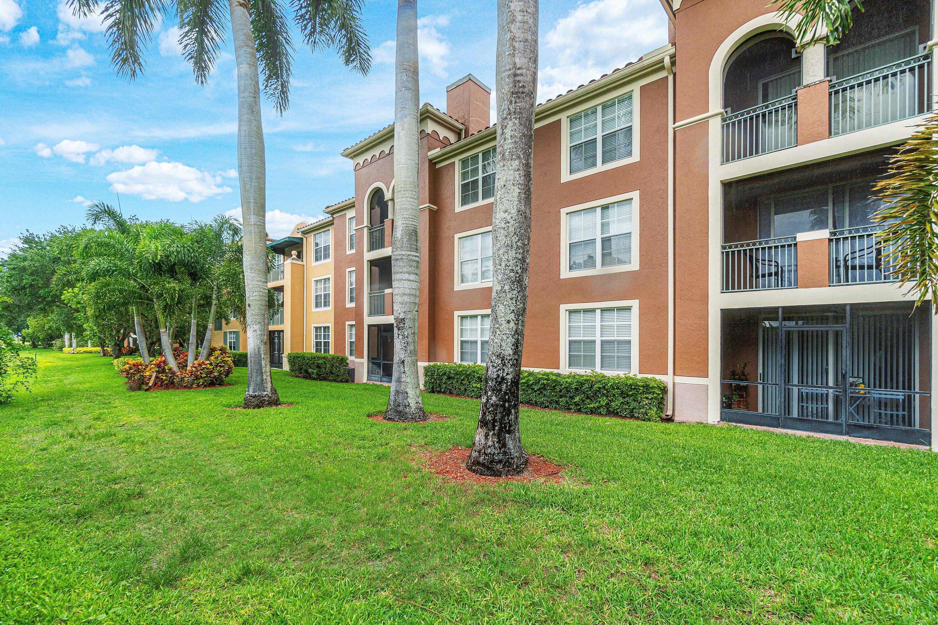 ST ANDREWS AT POLO CLUB - Residential
