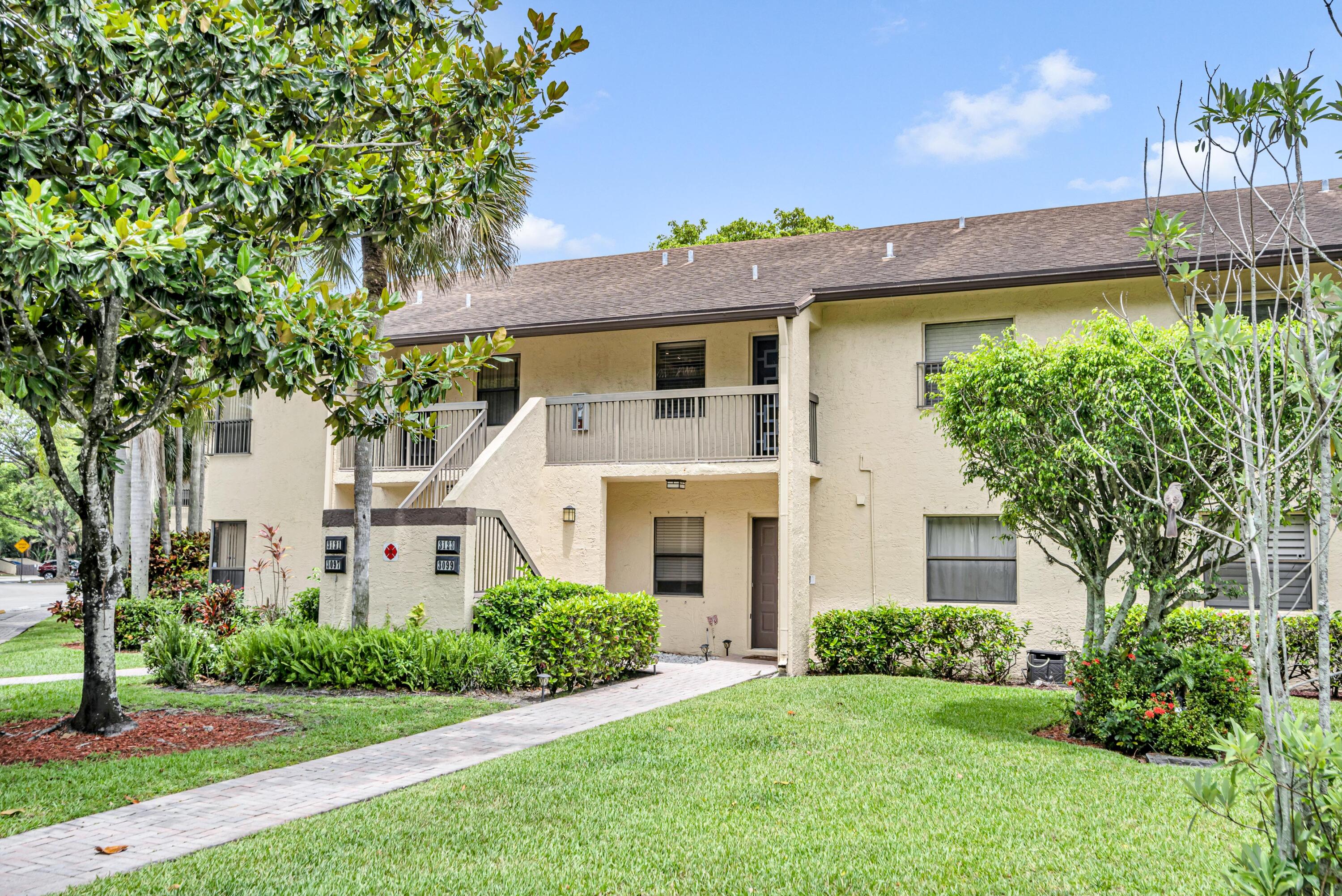 POND APPLE PLACE IV-B CONDO - Residential