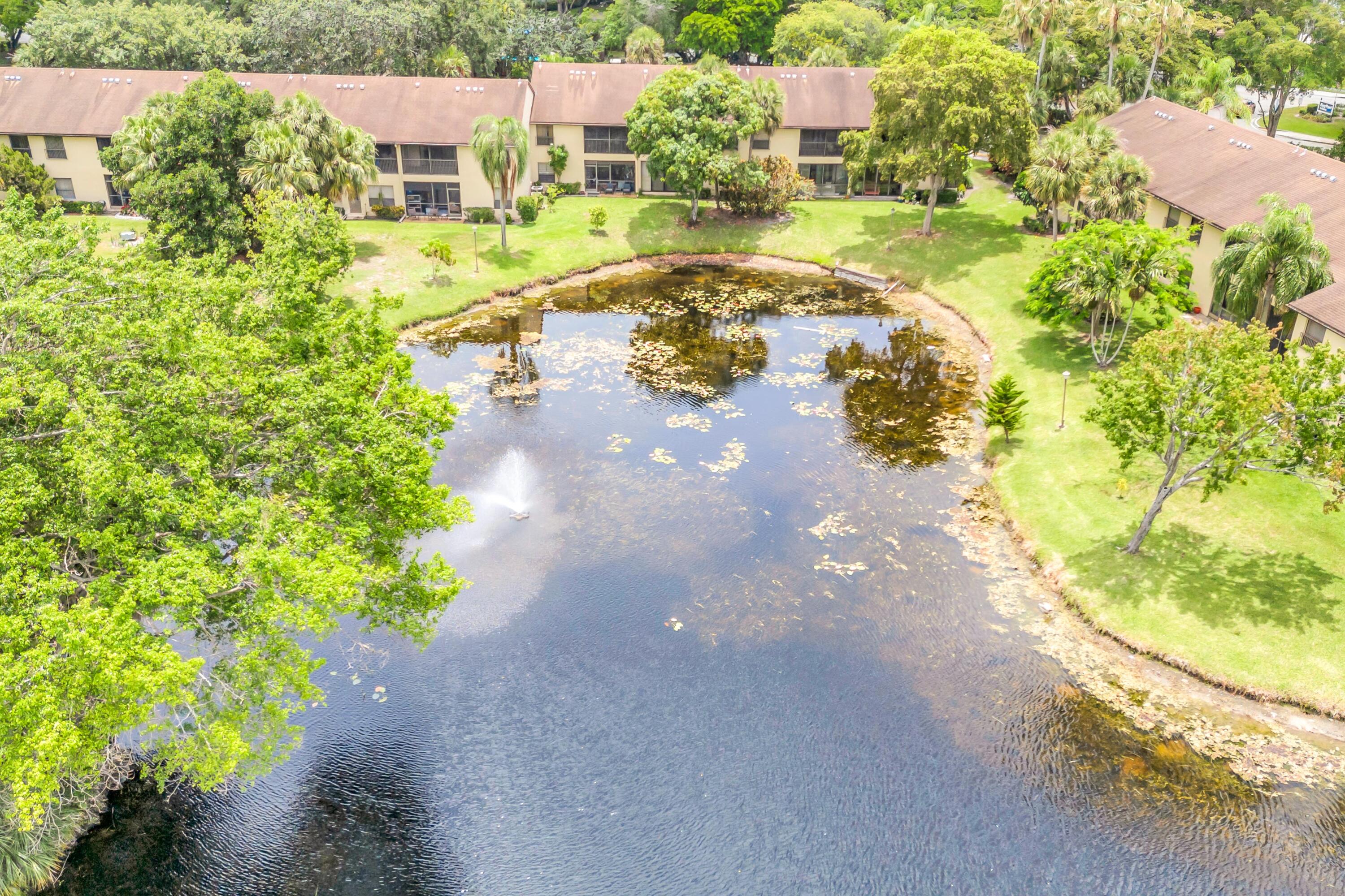 POND APPLE PLACE IV-B CONDO - Residential