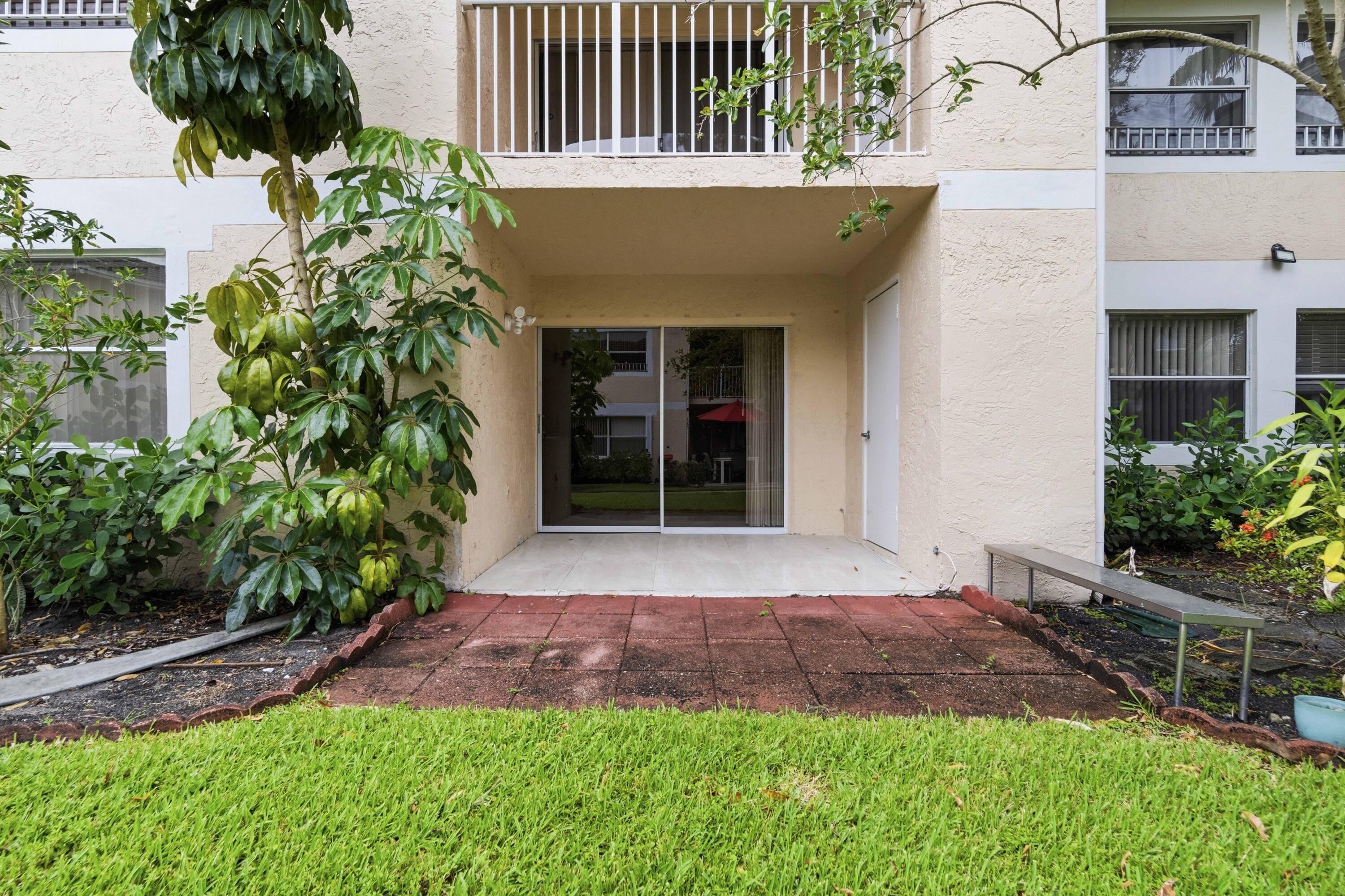 ROYAL GARDEN CONDO - Residential