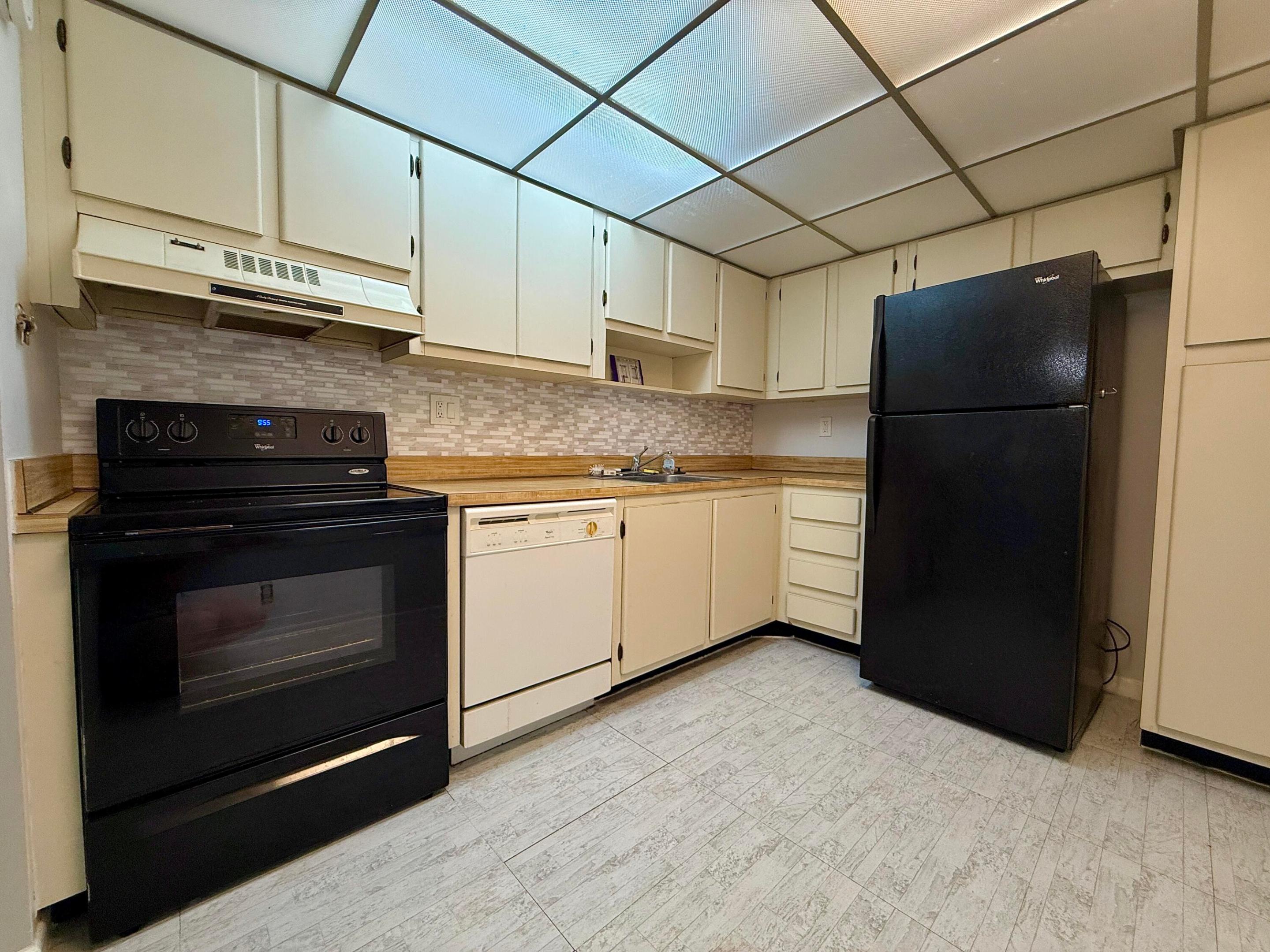 CONCORD VILLAGE CONDOMINIUM VI - Residential