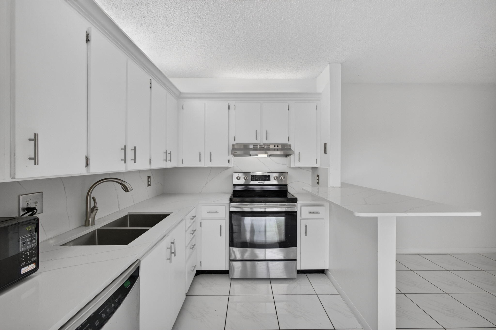 MERIDIAN PARK - Residential