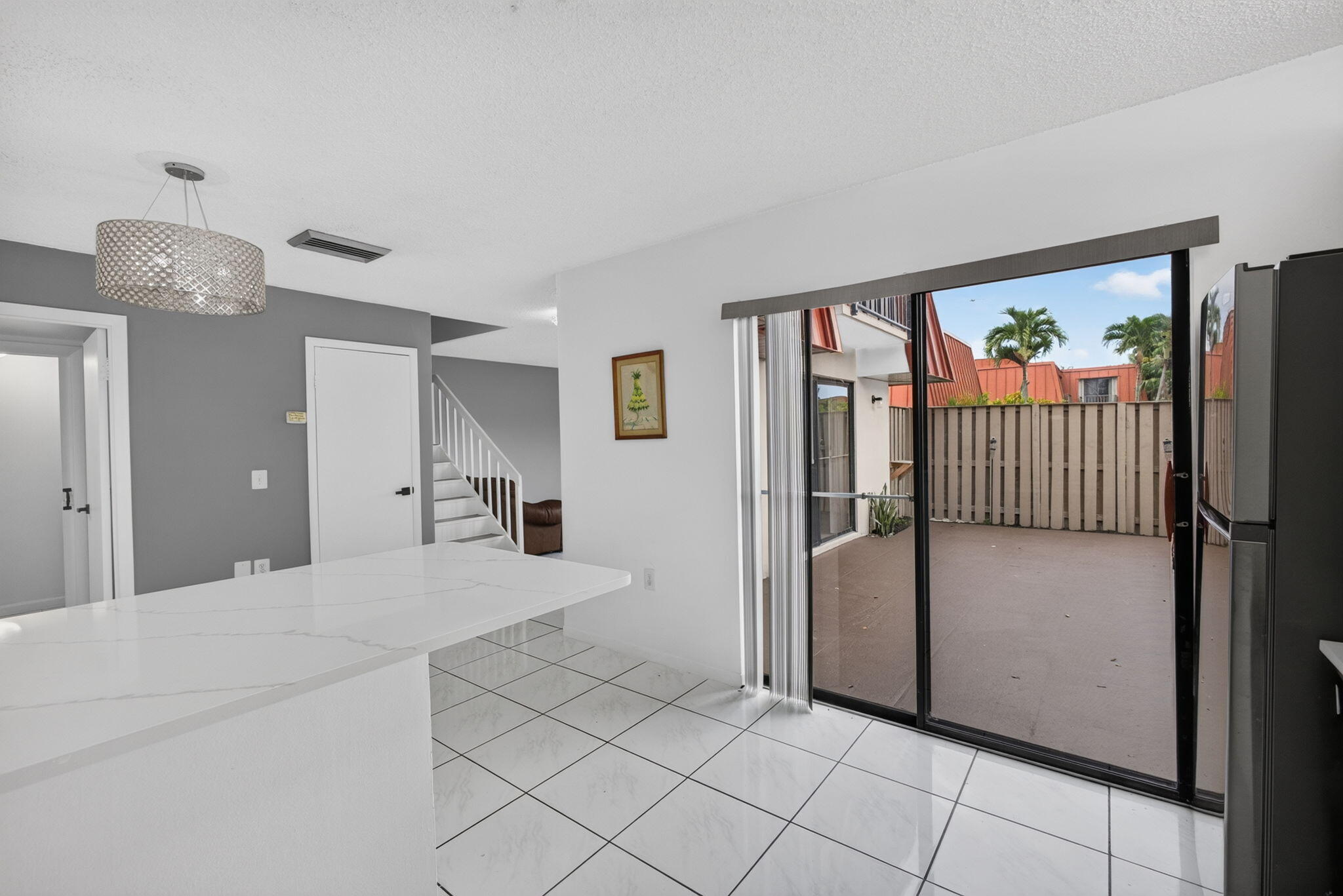 MERIDIAN PARK - Residential
