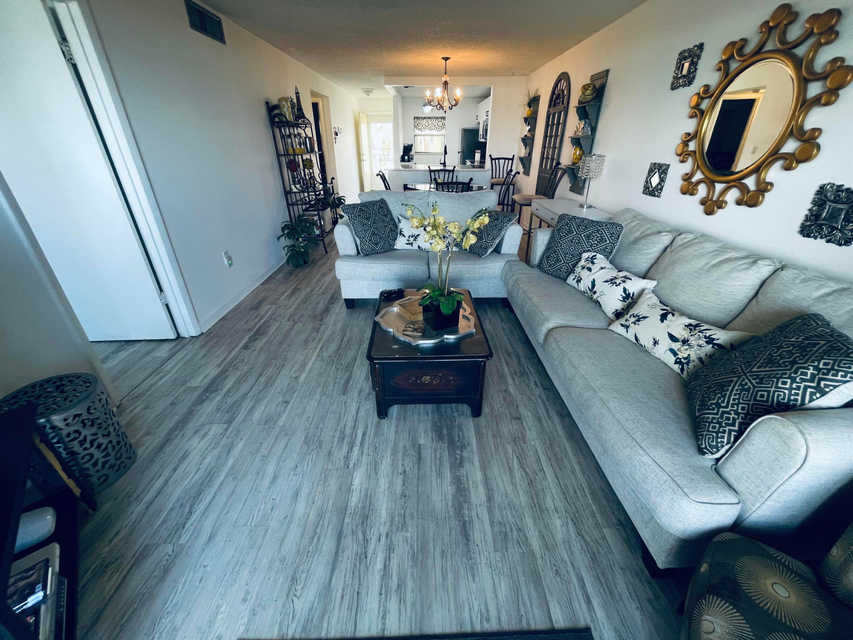 SAND DOLLAR VILLAS CONDOMINIUM B - Residential