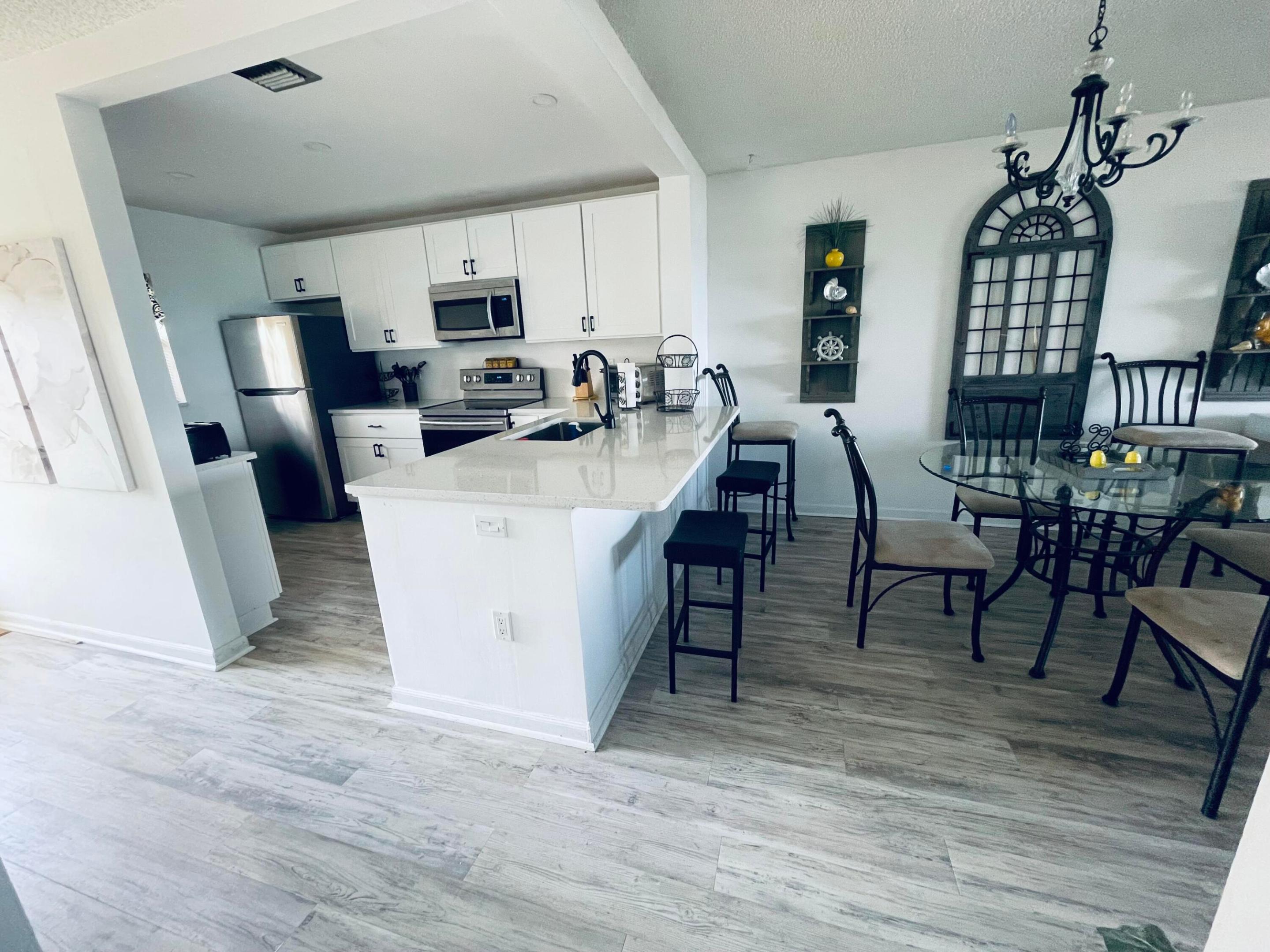 SAND DOLLAR VILLAS CONDOMINIUM B - Residential