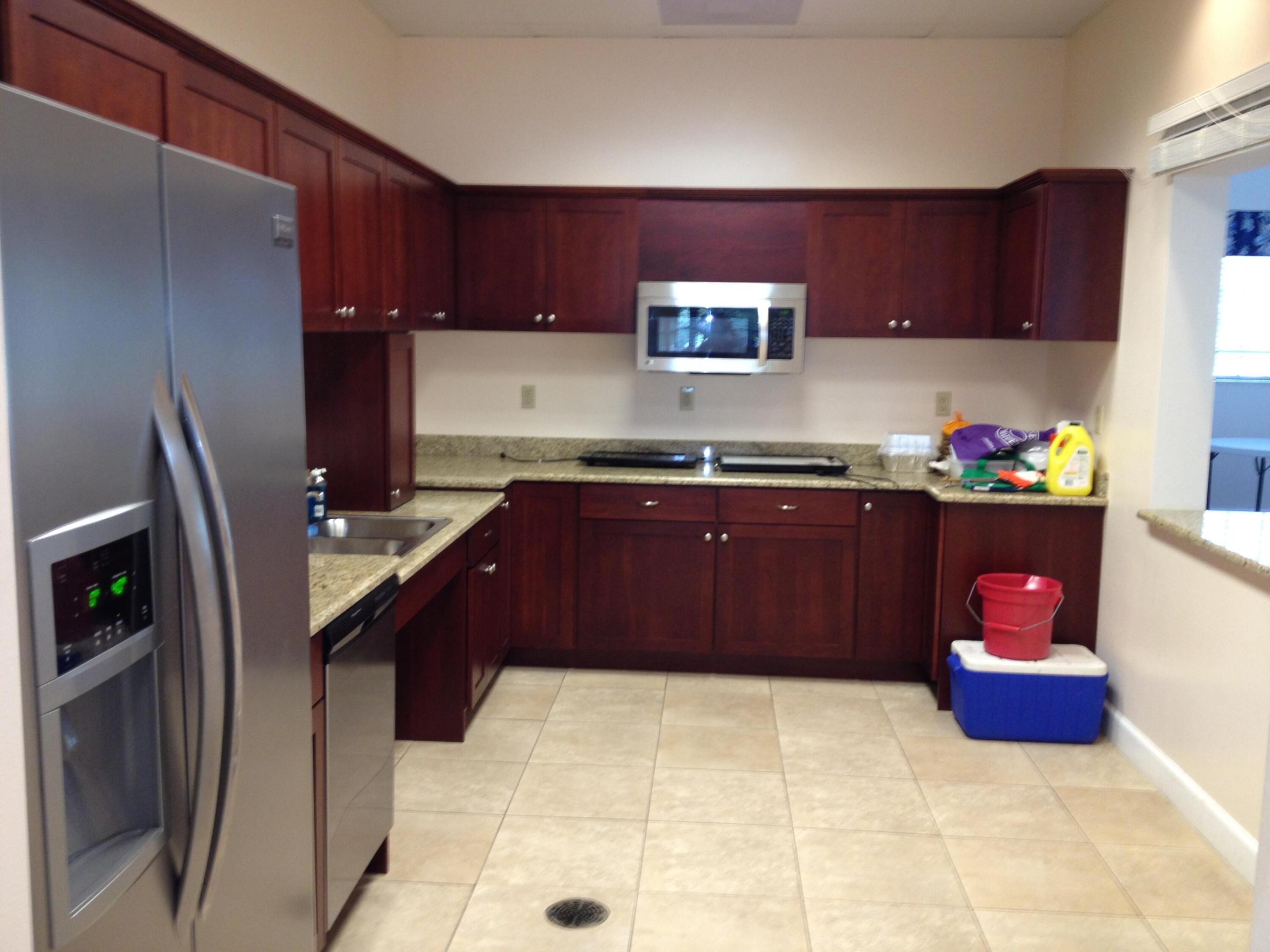 SAND DOLLAR VILLAS CONDOMINIUM B - Residential