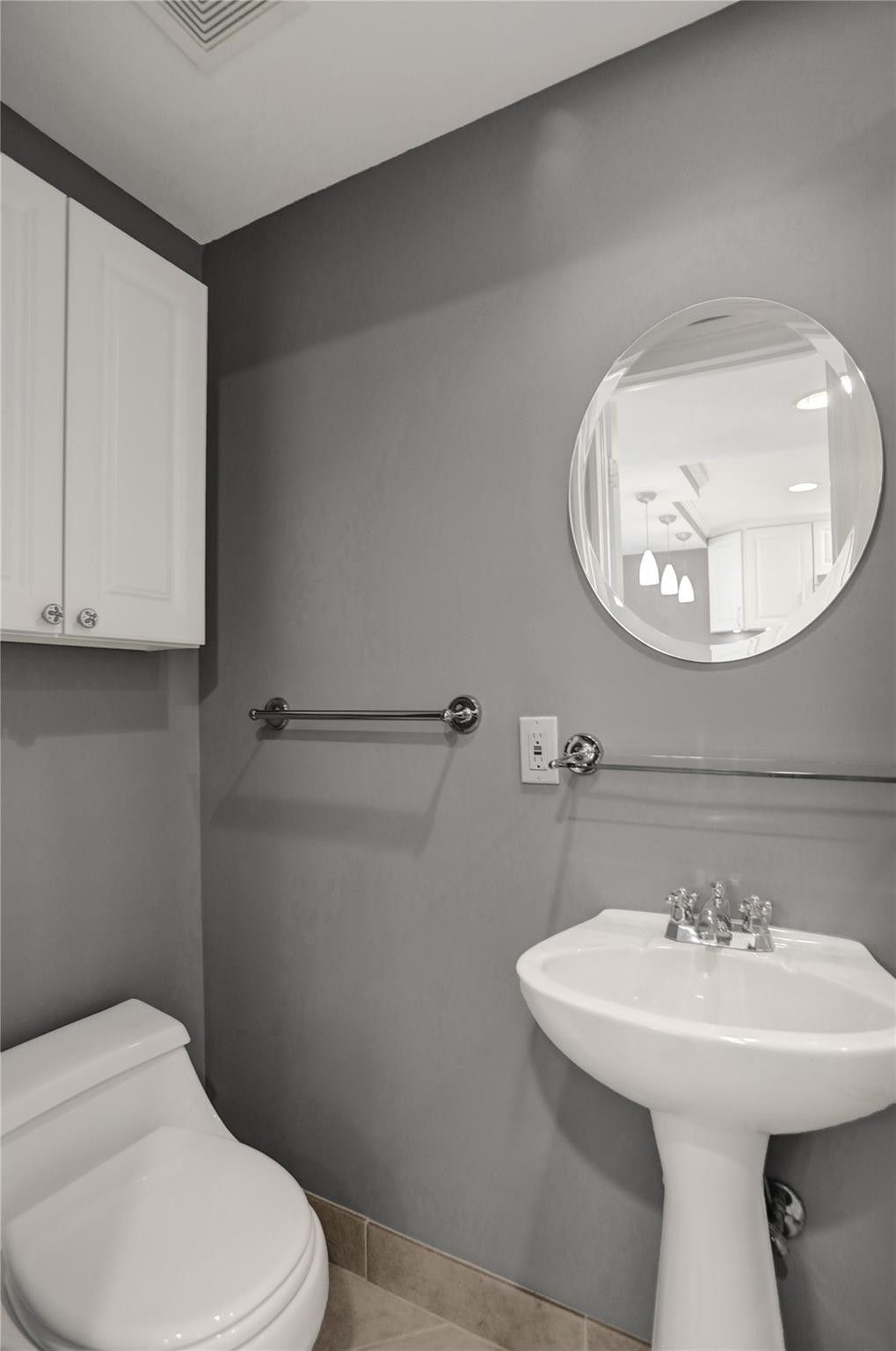 TENNIS CLUB TILDEN CONDO - Residential Lease