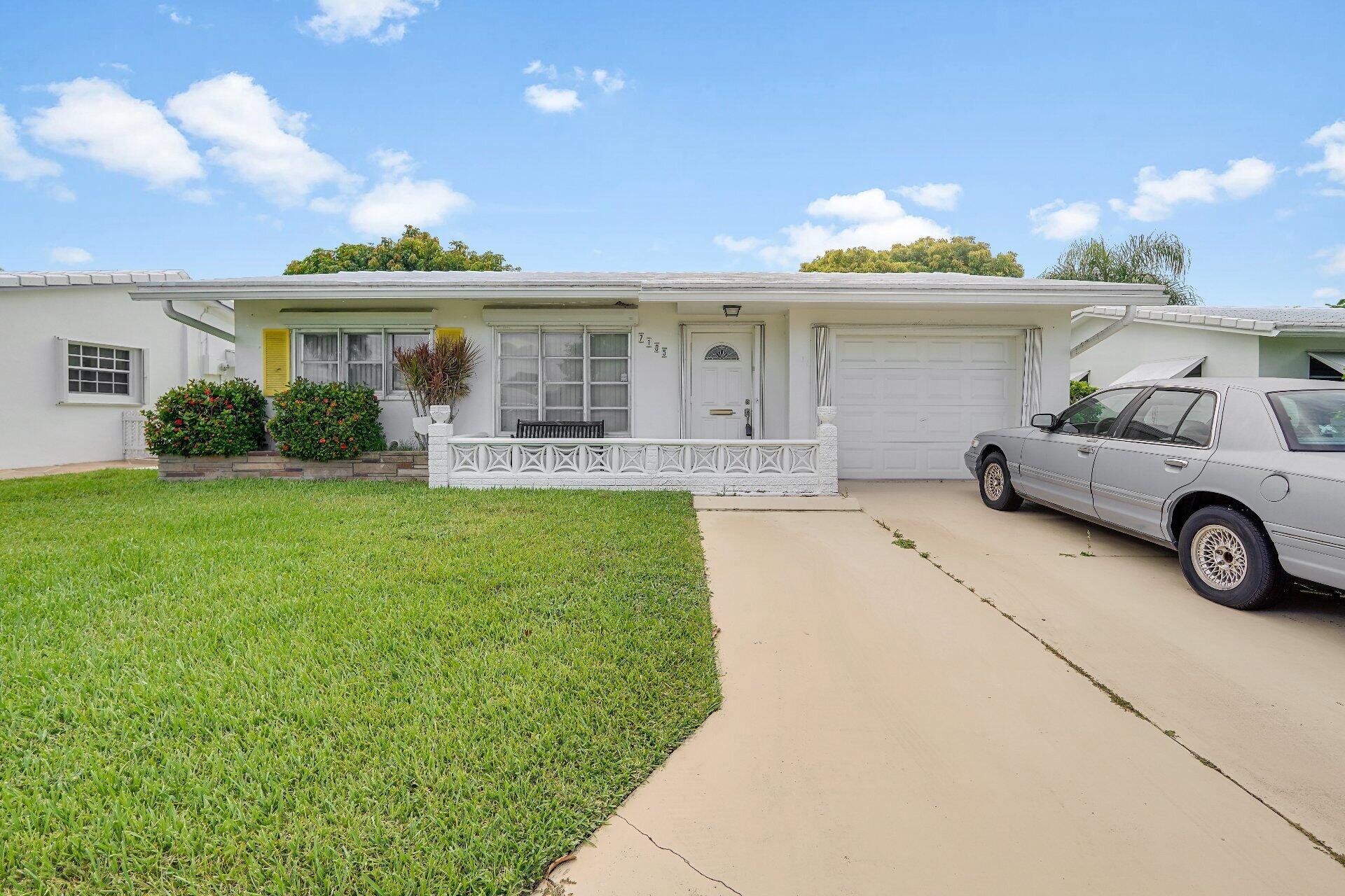MAINLANDS OF TAMARAC LAKES - Residential
