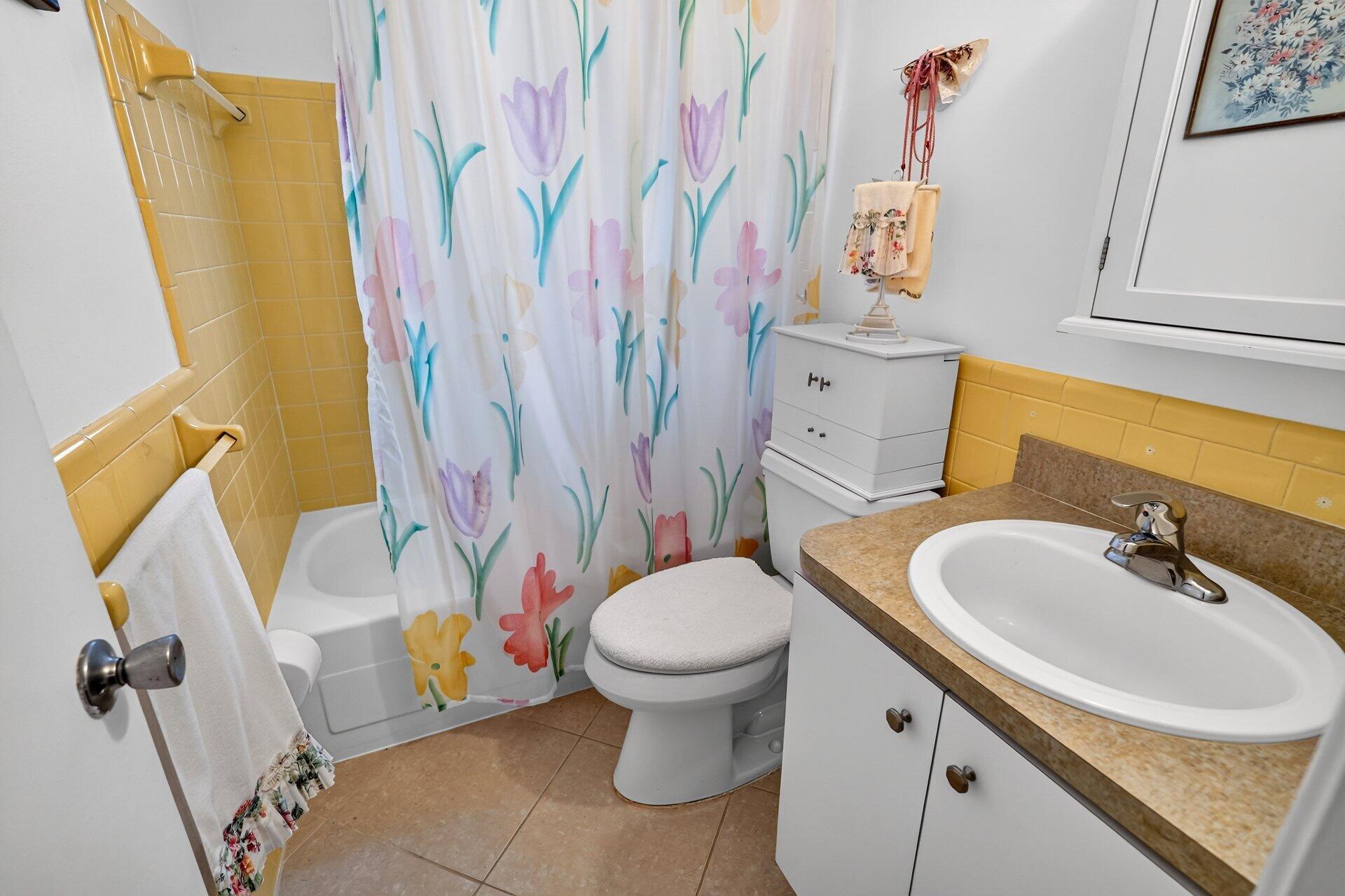 MAINLANDS OF TAMARAC LAKES - Residential