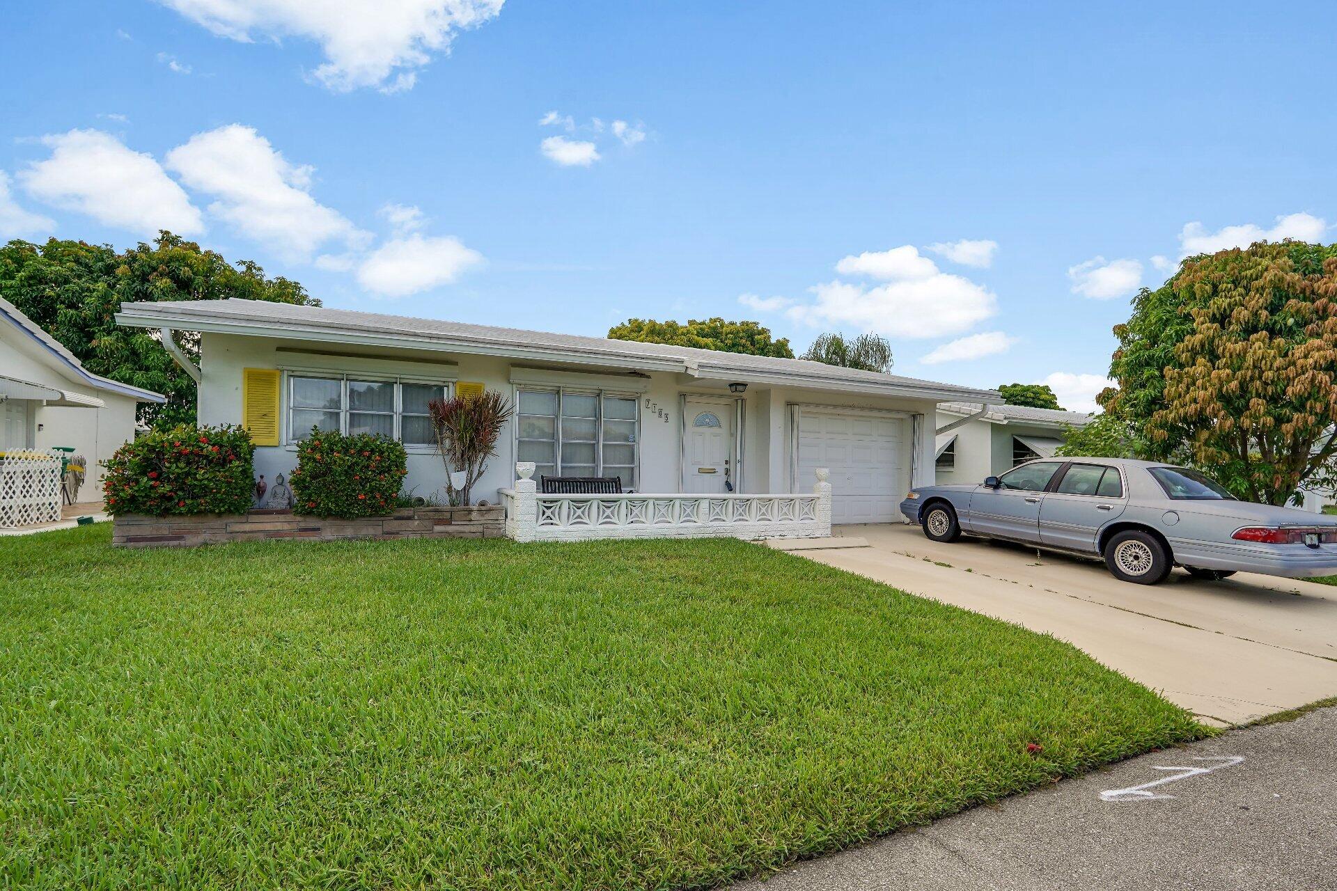 MAINLANDS OF TAMARAC LAKES - Residential