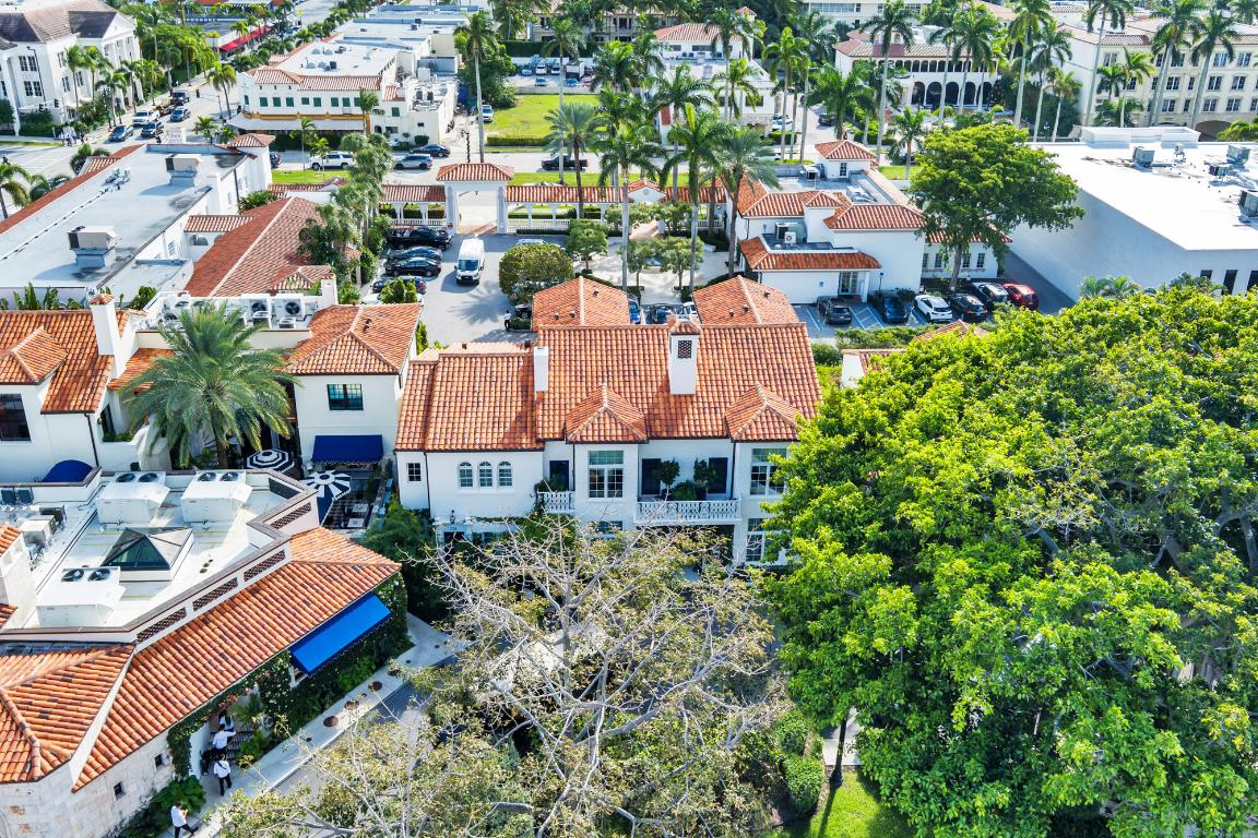 PELICAN LODGE CONDO - Residential