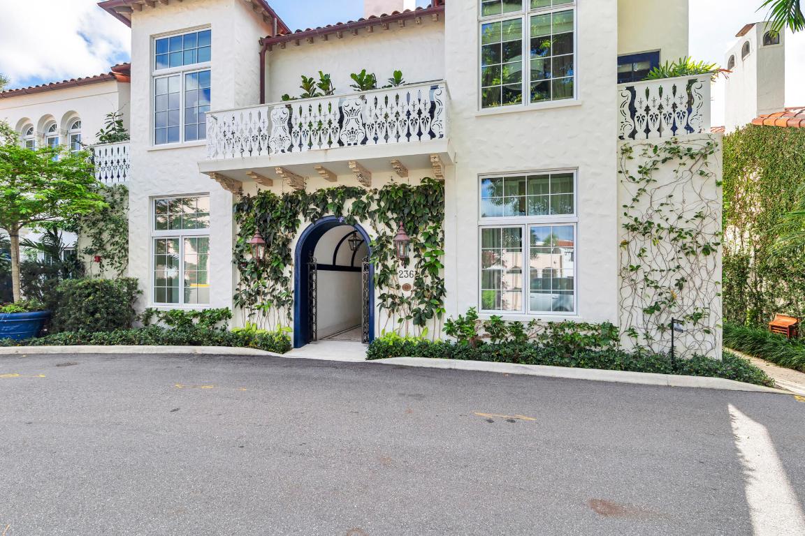 PELICAN LODGE CONDO - Residential