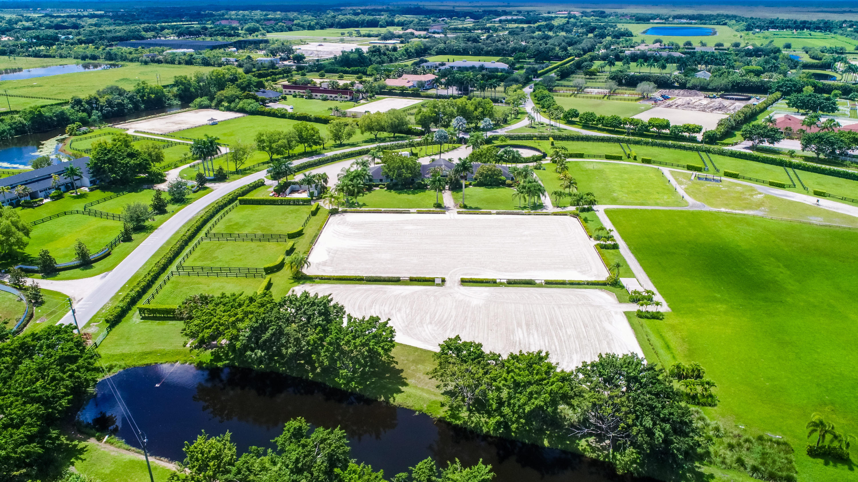 PALM BEACH POINT EAST - Residential