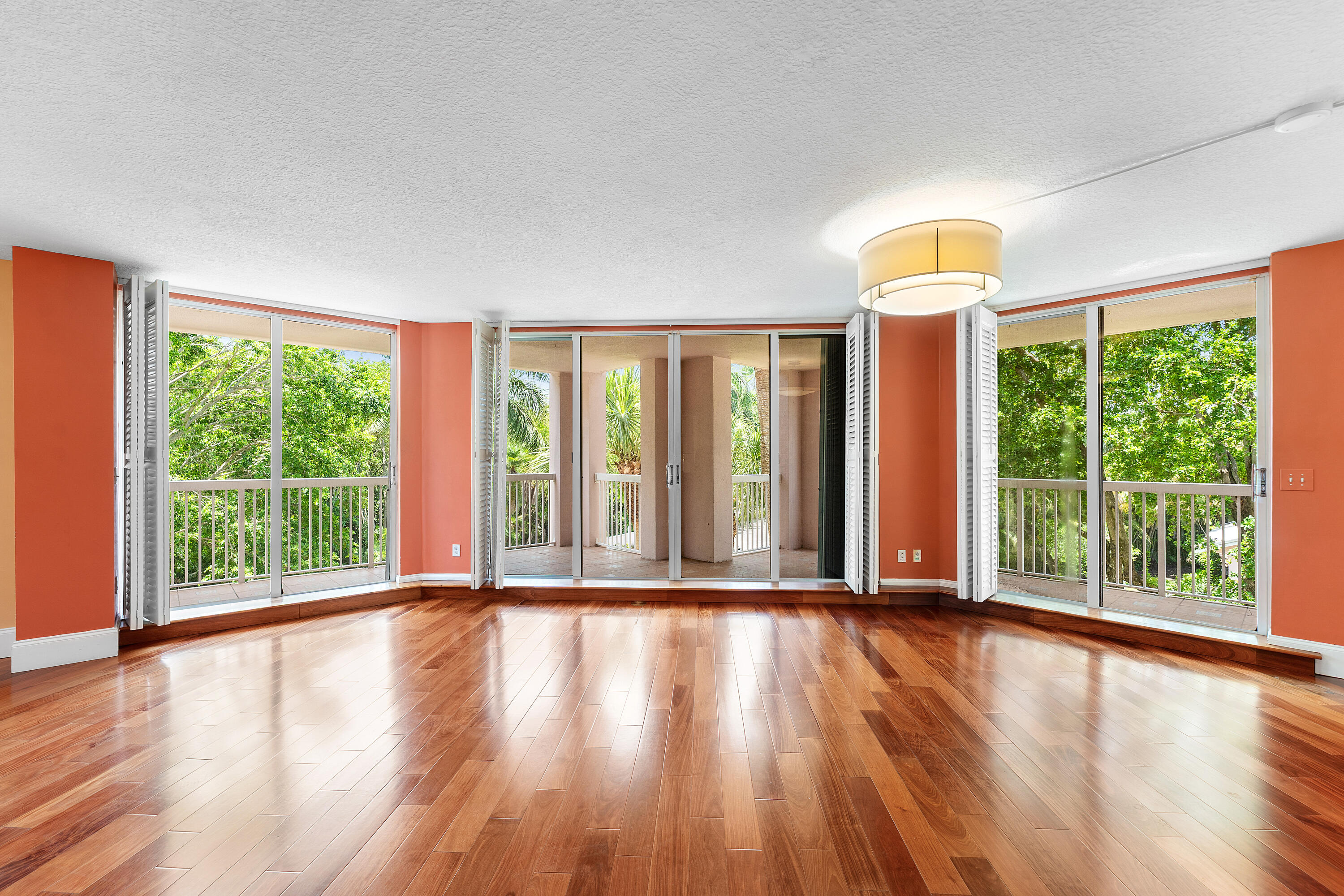 LANDINGS OF DELRAY BEACH CONDO - Residential