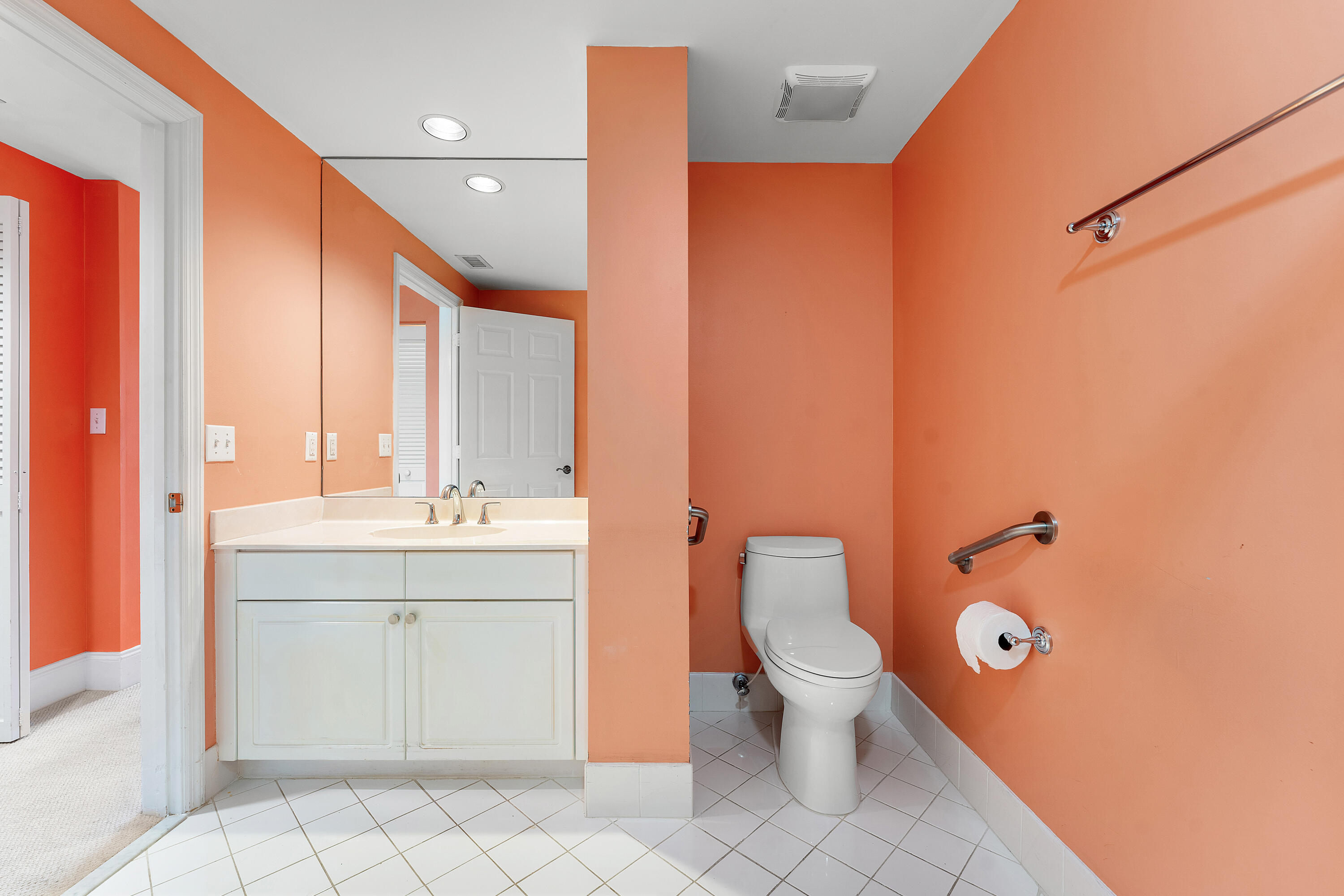LANDINGS OF DELRAY BEACH CONDO - Residential