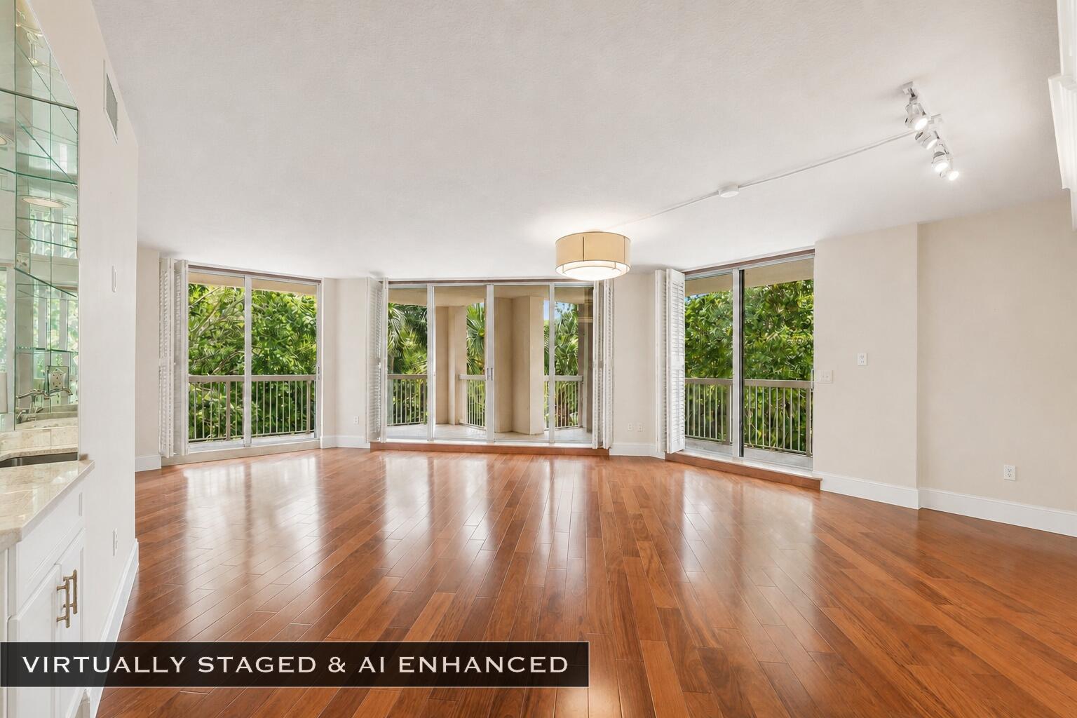 LANDINGS OF DELRAY BEACH CONDO - Residential