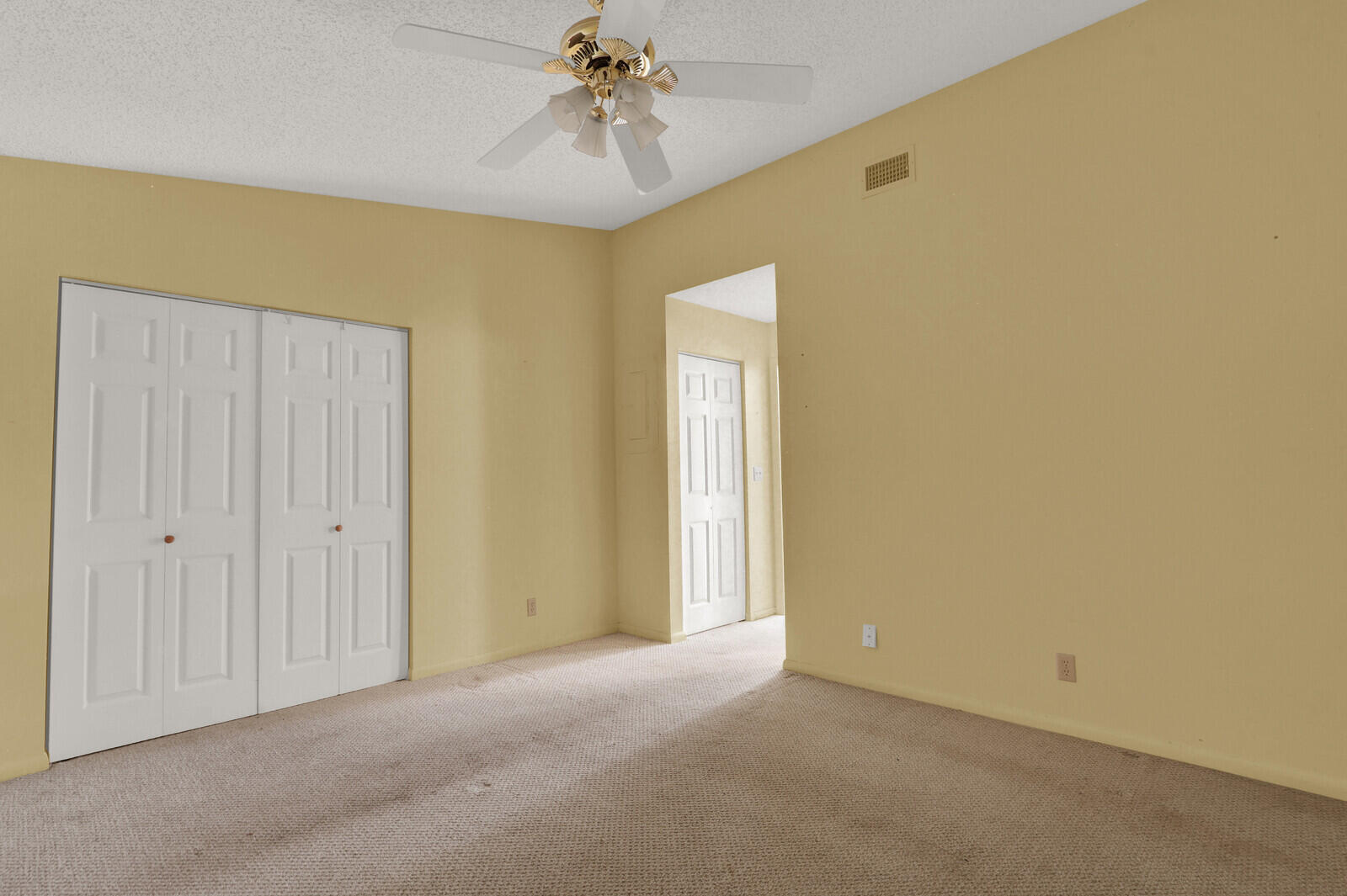 VILLAS OF HOBE SOUND CONDO - Residential
