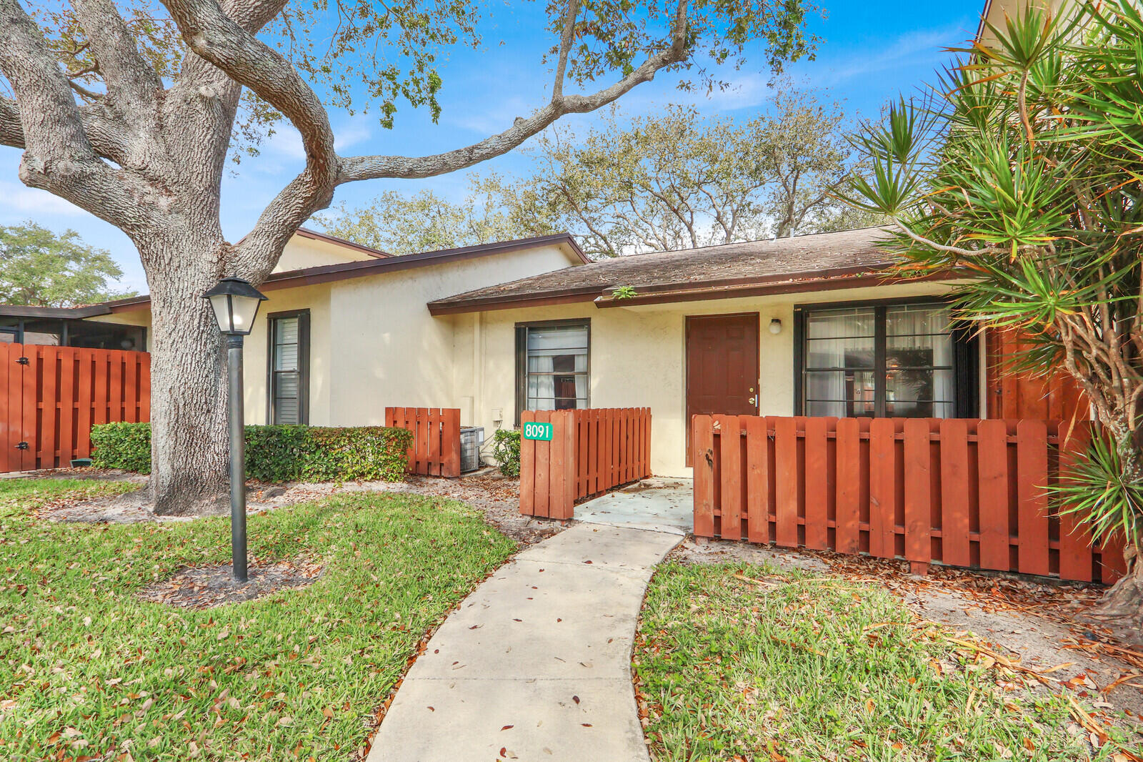 VILLAS OF HOBE SOUND CONDO - Residential