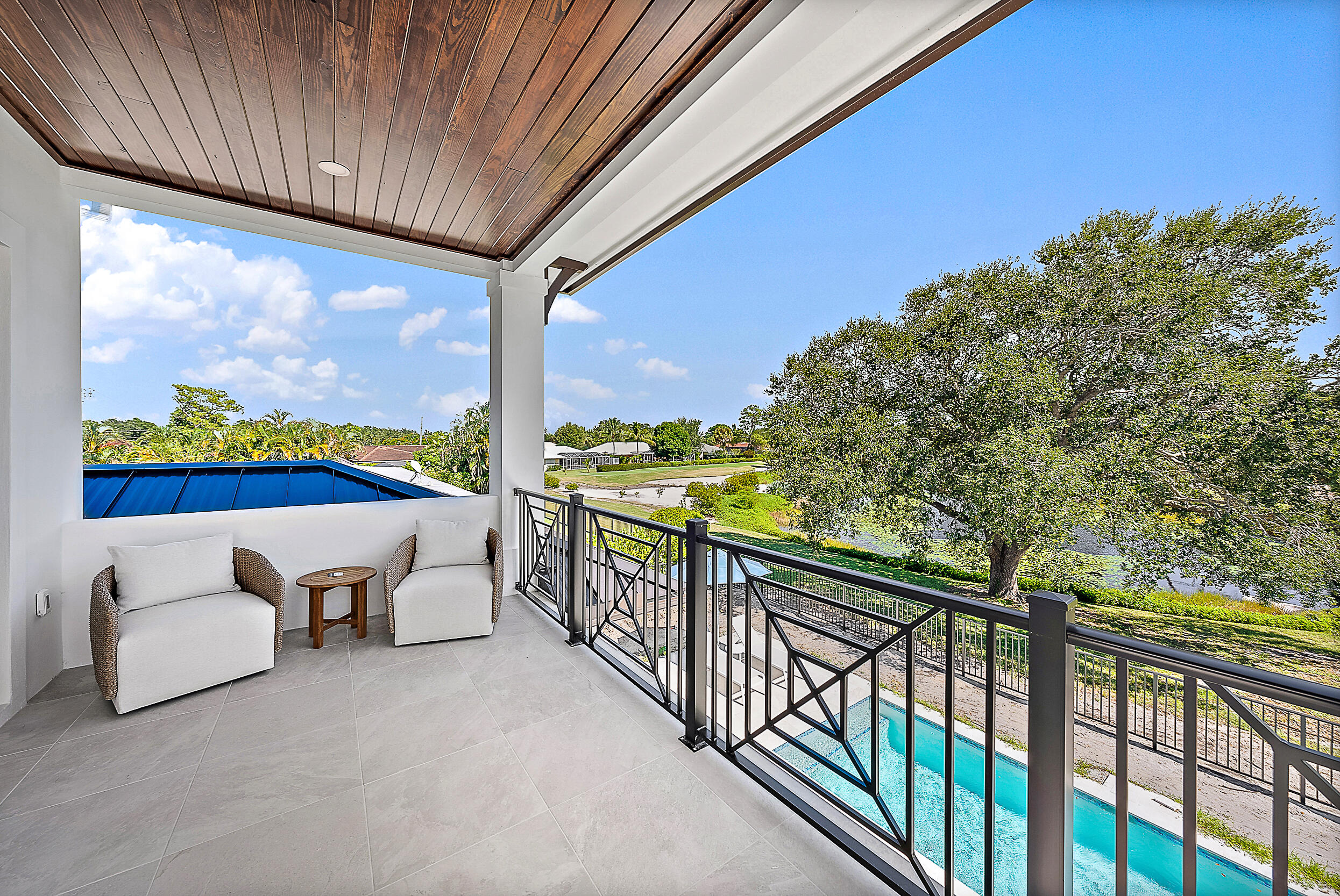 Tequesta Country Club - Residential