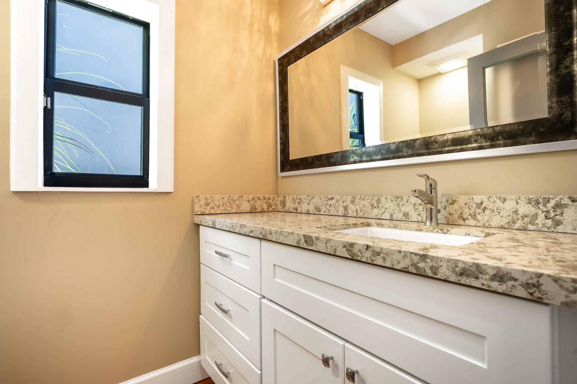 OAK RIDGE AMEN PLAT - Residential Lease