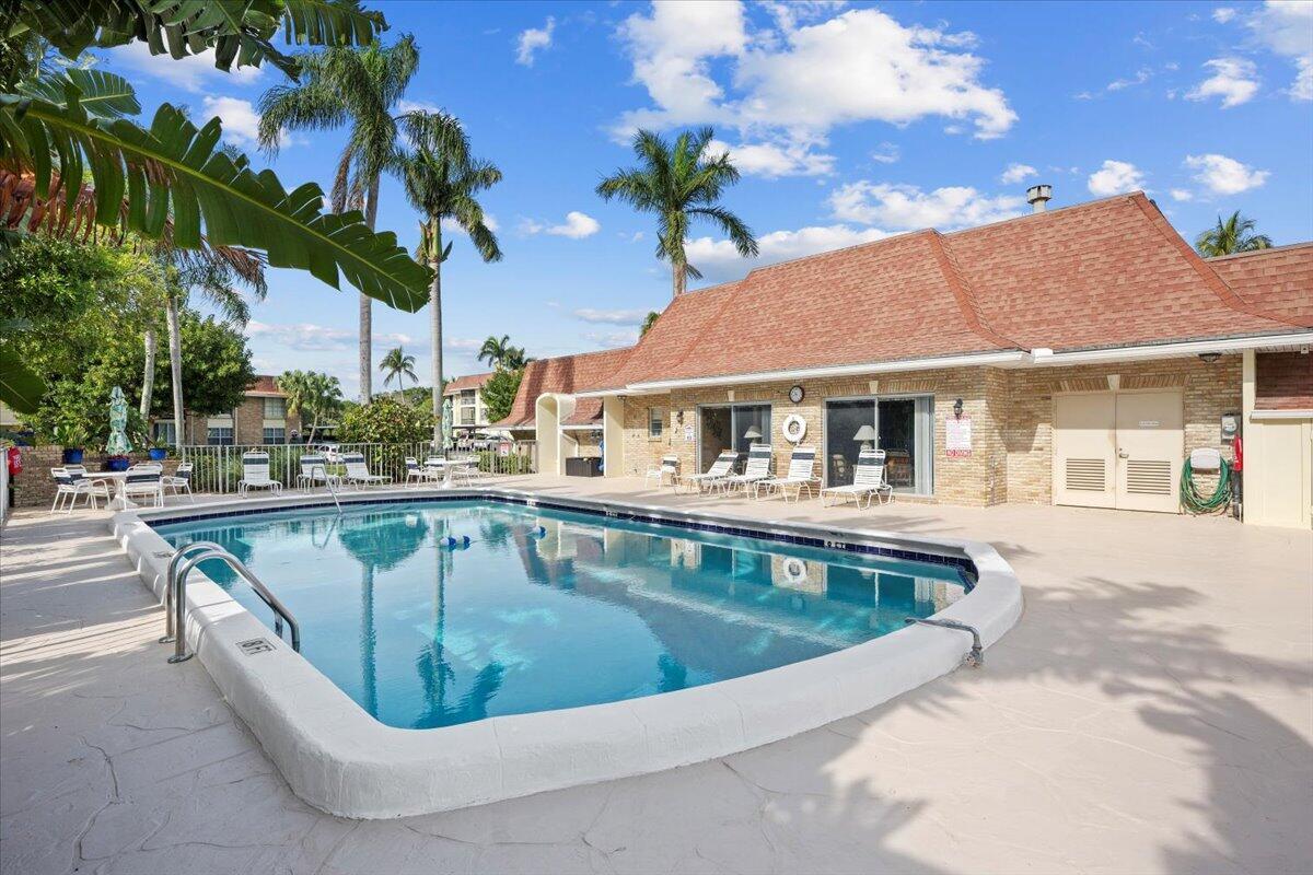 TAMBERLANE 1 CONDO - Residential