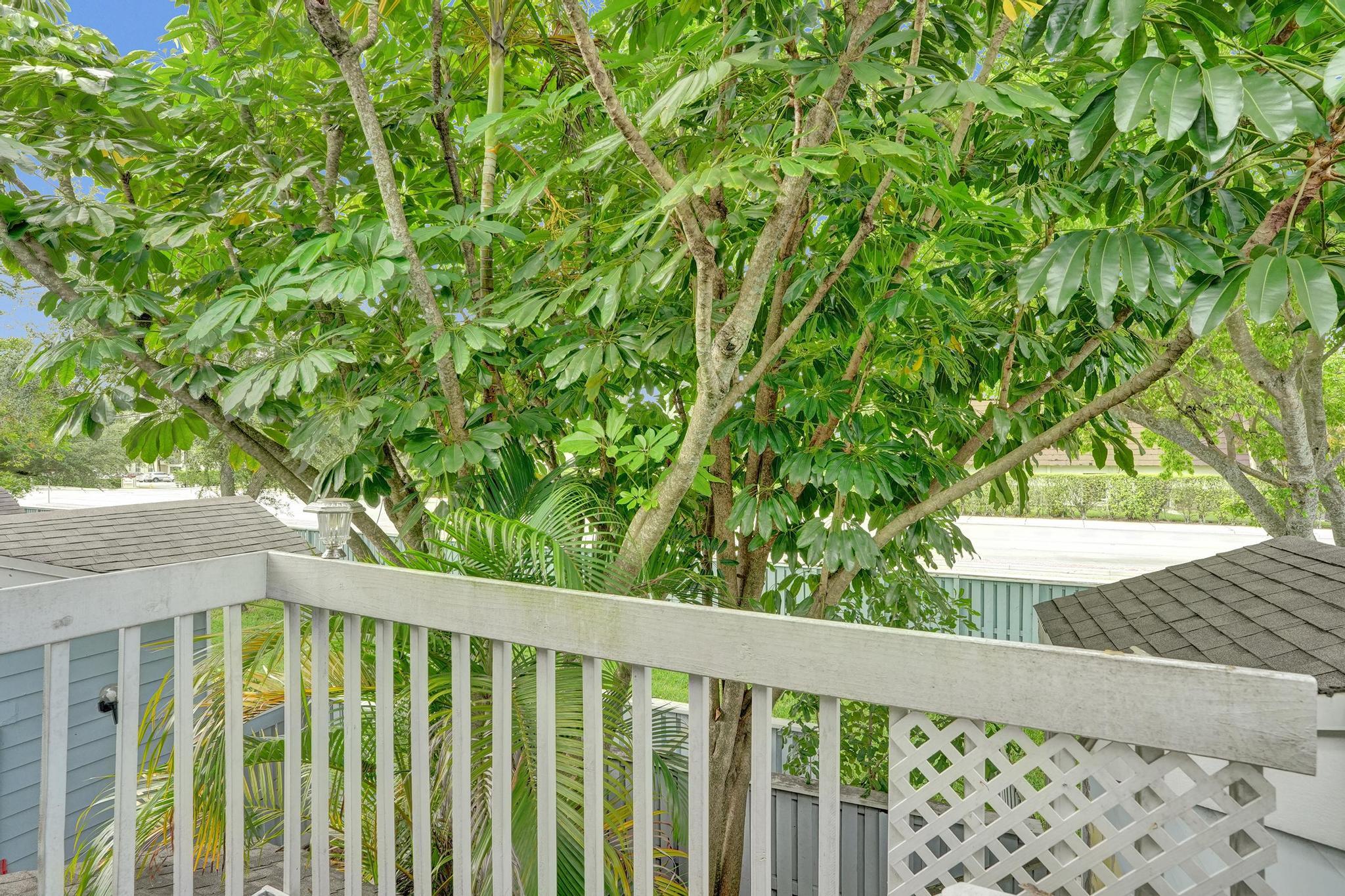 ROCK ISLAND LAND CORP - Residential