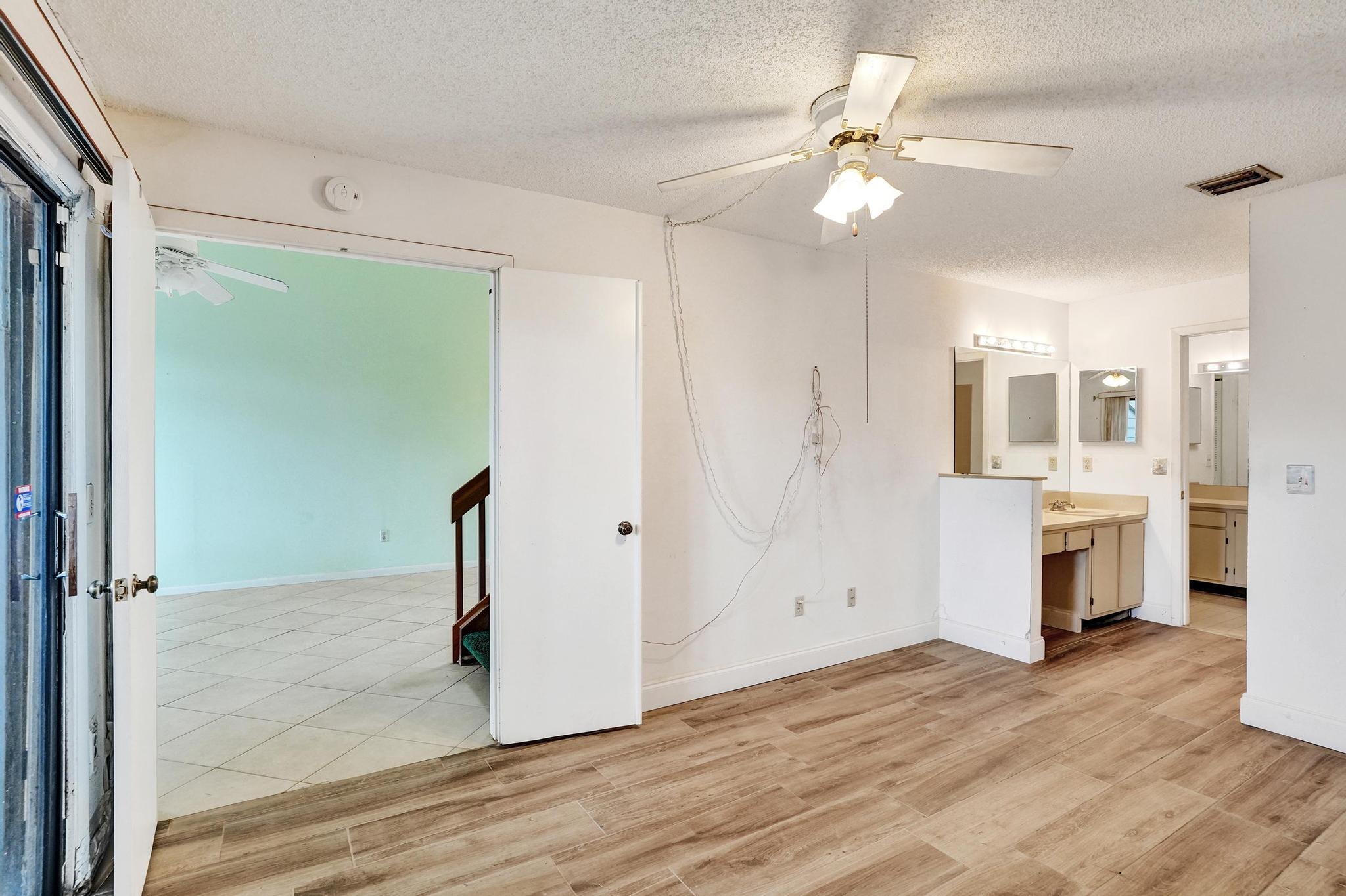 ROCK ISLAND LAND CORP - Residential