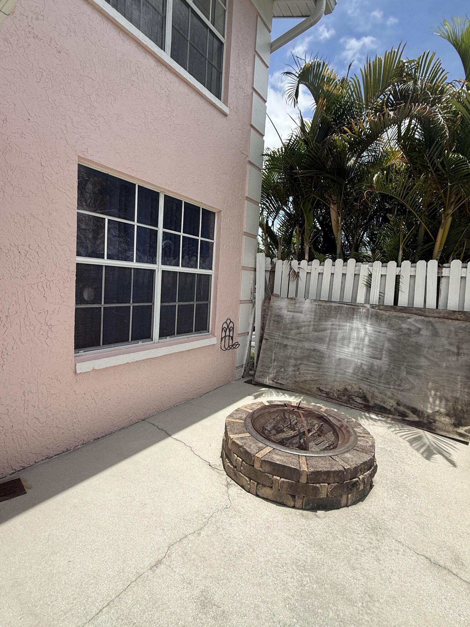 CHARTER CLUB OF PALM BEACH - Residential