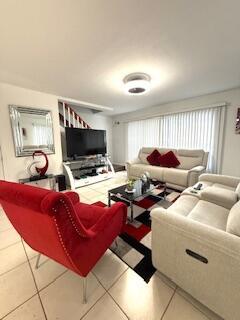 CHARTER CLUB OF PALM BEACH - Residential