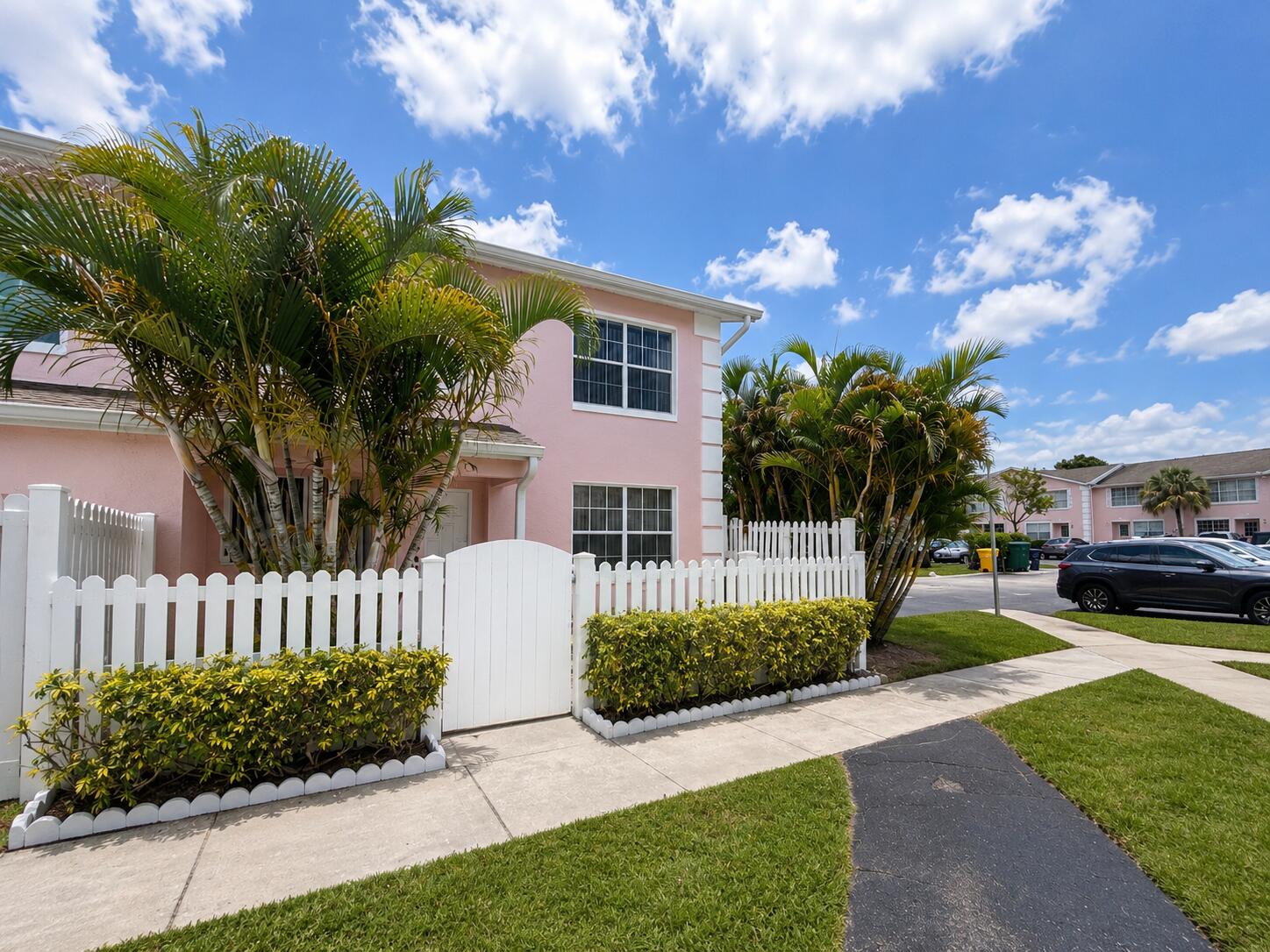 CHARTER CLUB OF PALM BEACH - Residential