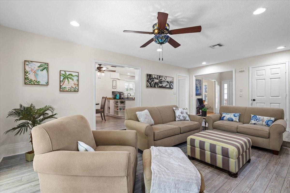 THE FIRST FAIRWAY - Residential Lease