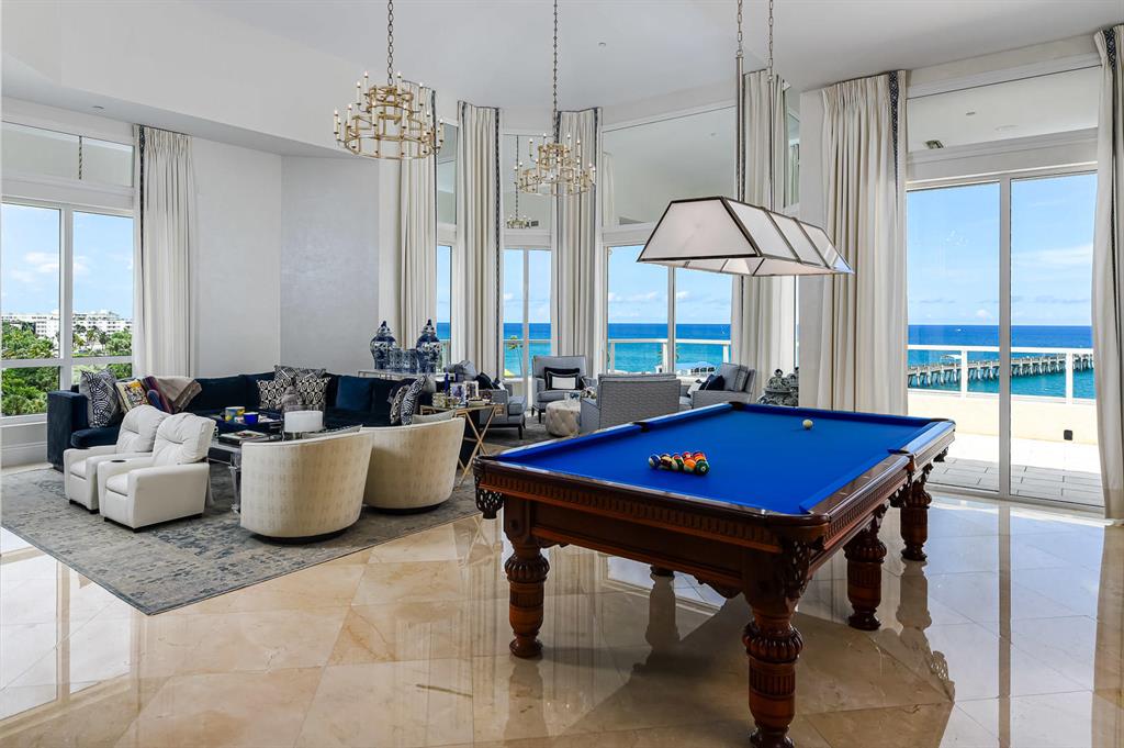 BELLARIA CONDO - Residential