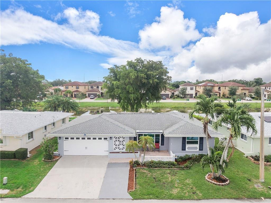 Mainlands Of Tamarac Lake - Residential