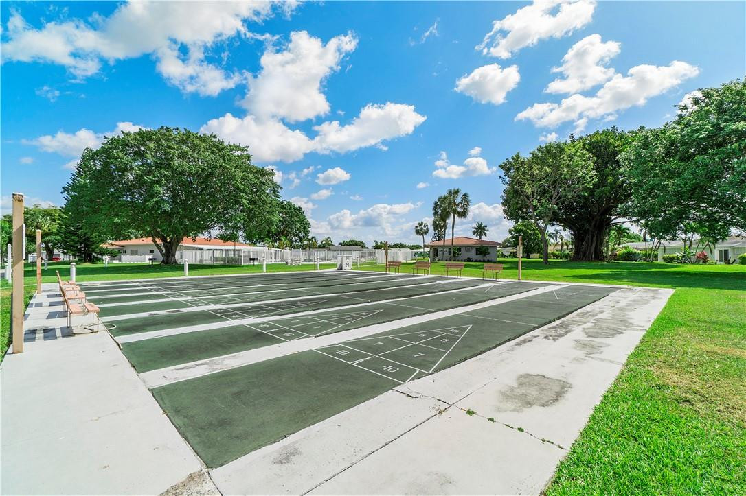 Mainlands Of Tamarac Lake - Residential