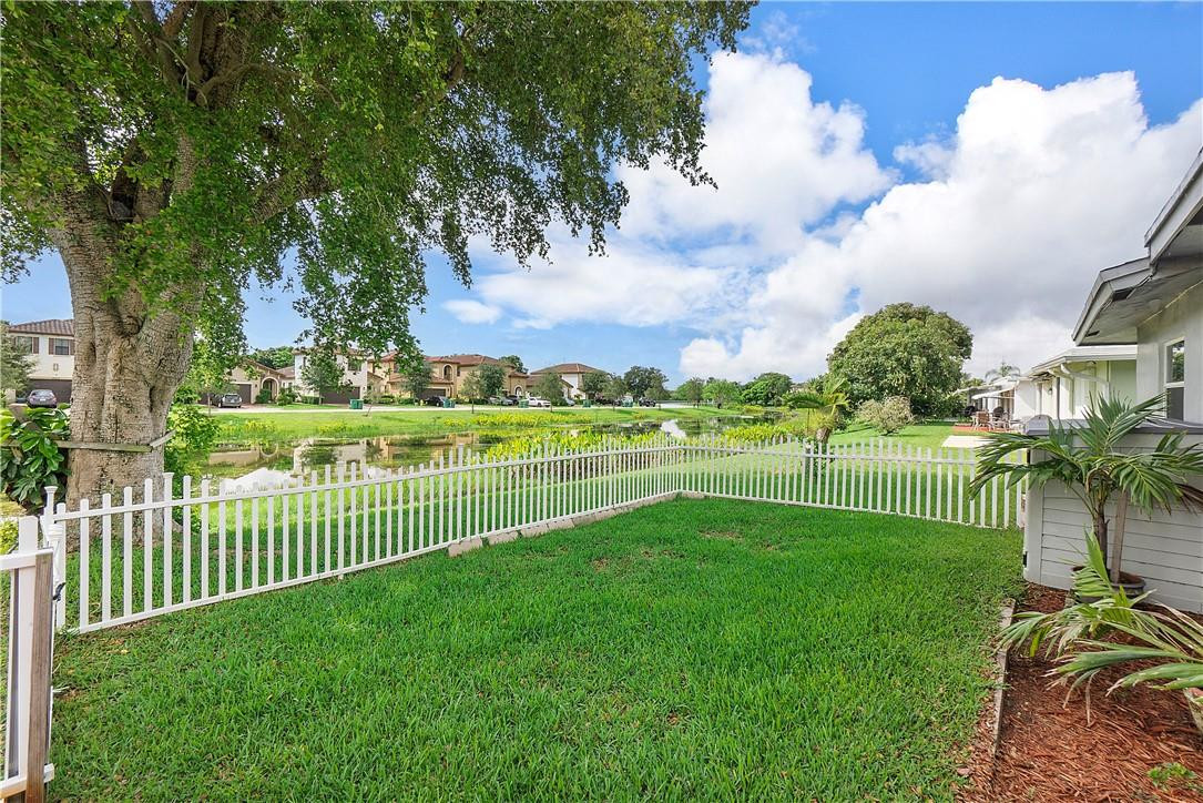 Mainlands Of Tamarac Lake - Residential