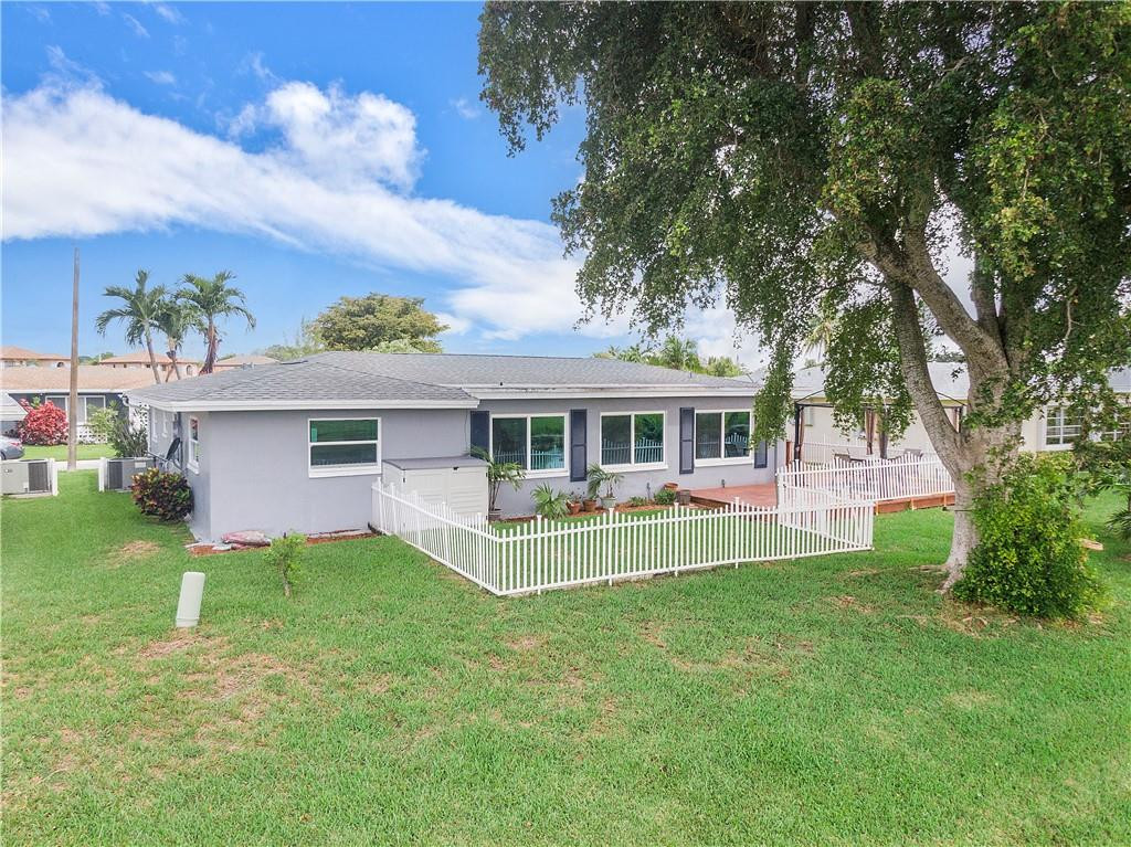 Mainlands Of Tamarac Lake - Residential