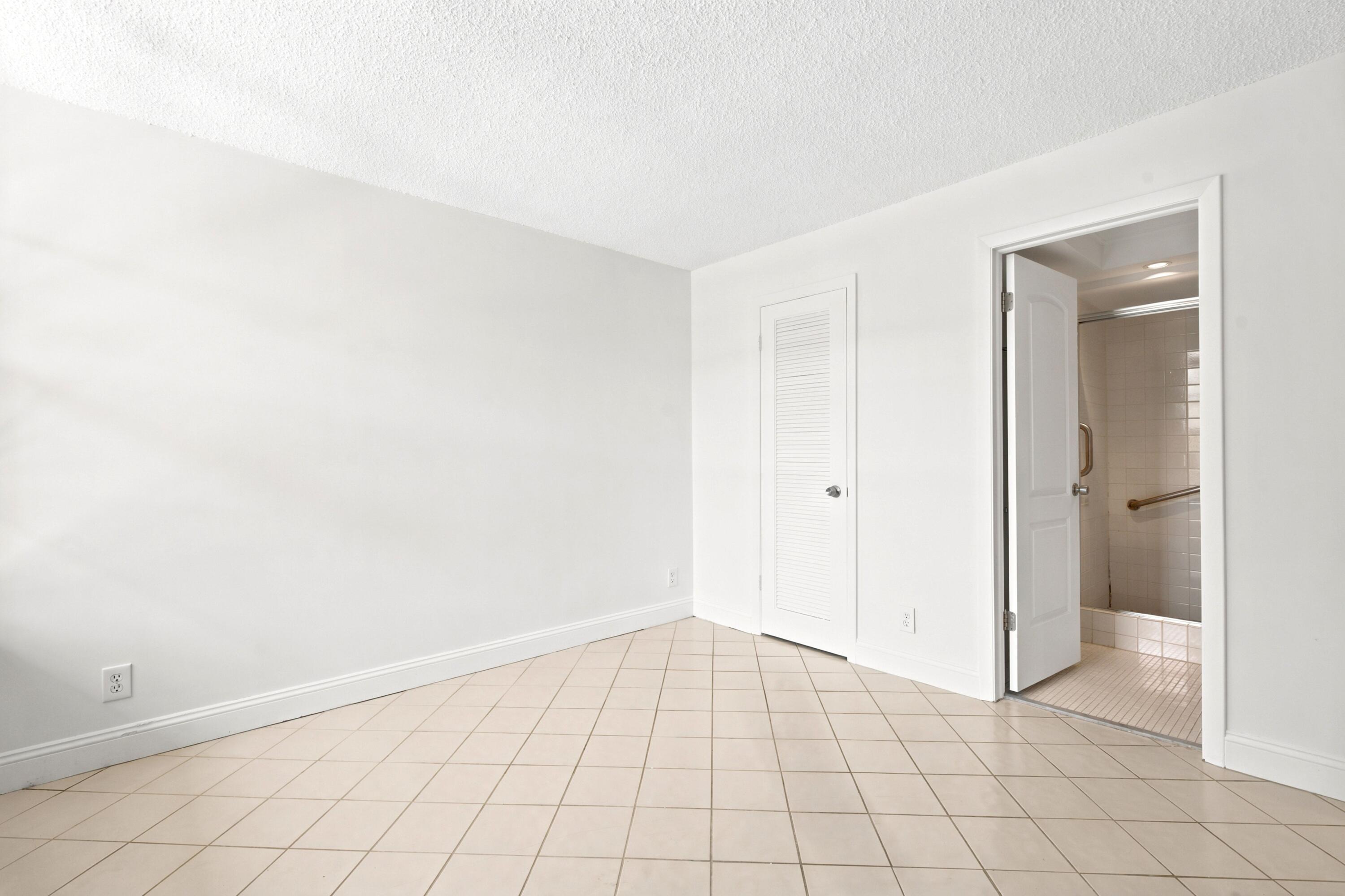 BOCA BAYOU CONDO - Residential