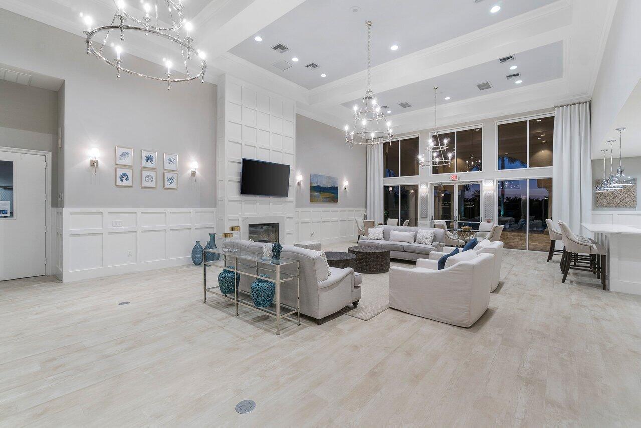 ISLES AT WELLINGTON 8 - Residential