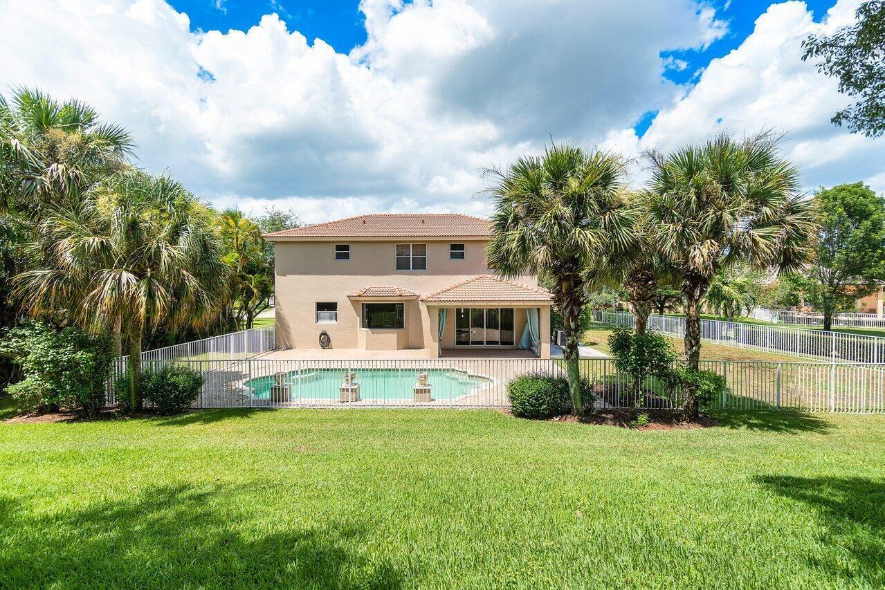ISLES AT WELLINGTON 8 - Residential