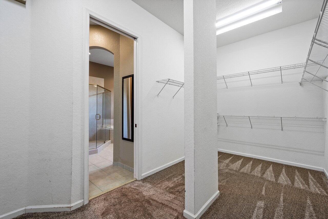 ISLES AT WELLINGTON 8 - Residential